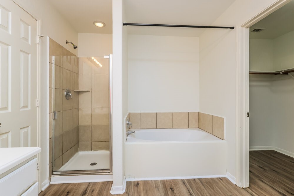 9969 Kingfisher Drive, Conroe, TX 77385