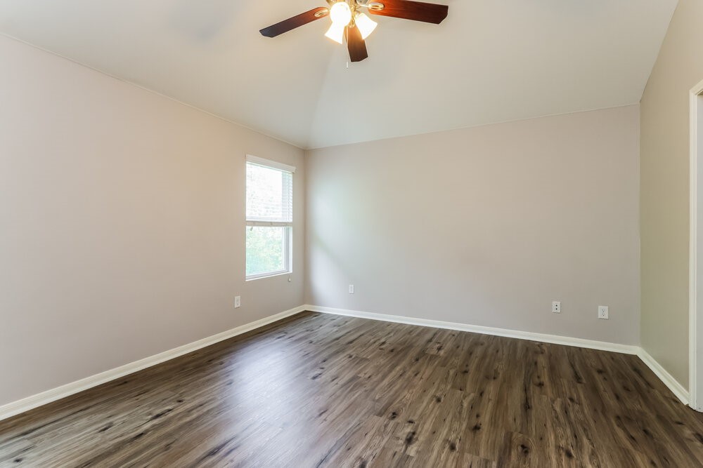 9969 Kingfisher Drive, Conroe, TX 77385