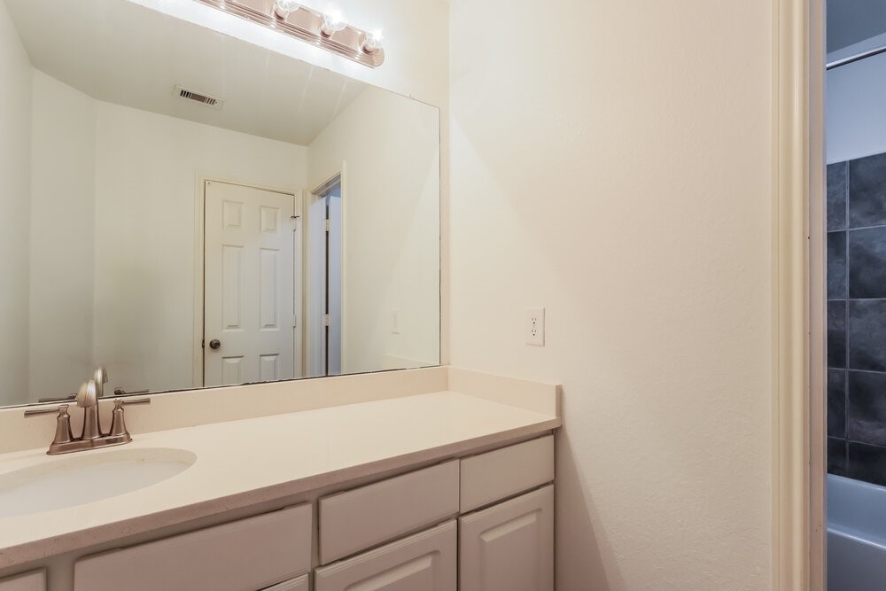9969 Kingfisher Drive, Conroe, TX 77385