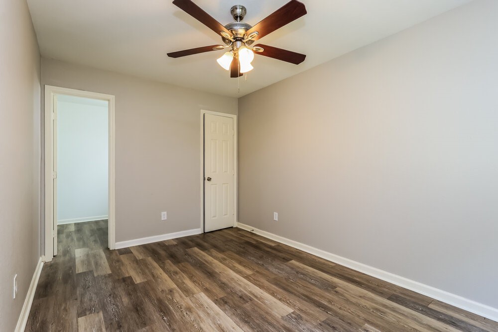 9969 Kingfisher Drive, Conroe, TX 77385