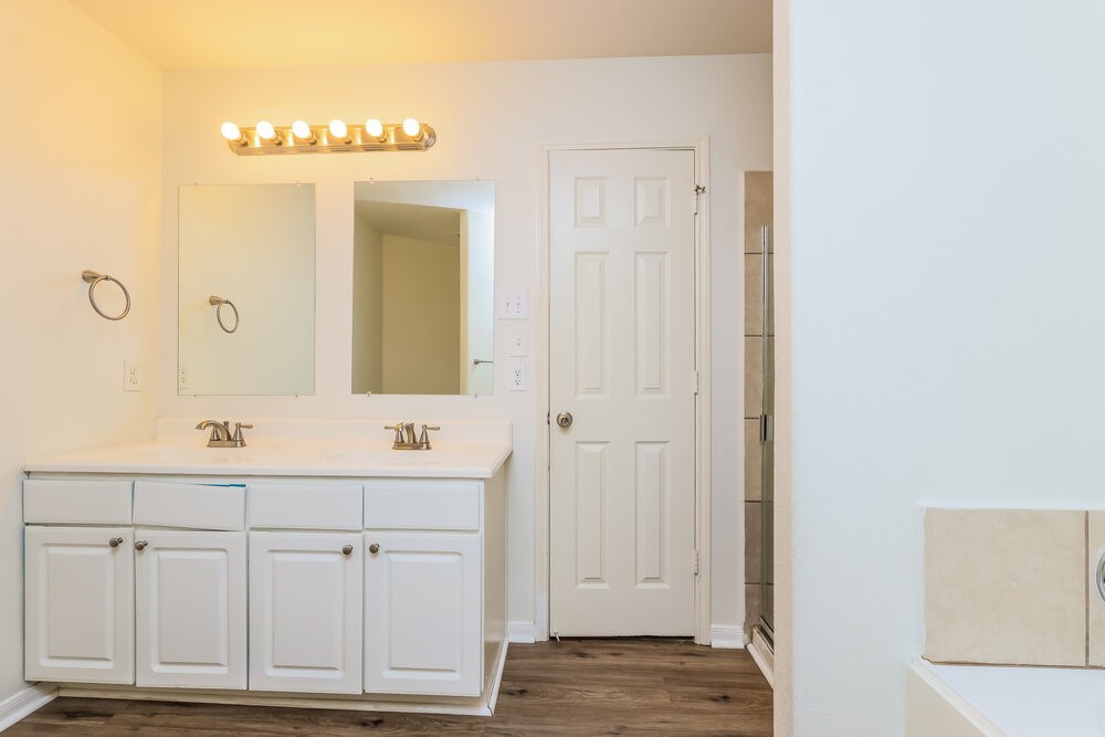 9969 Kingfisher Drive, Conroe, TX 77385