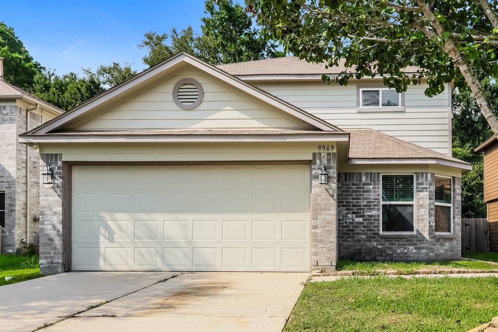 9969 Kingfisher Drive, Conroe, TX 77385