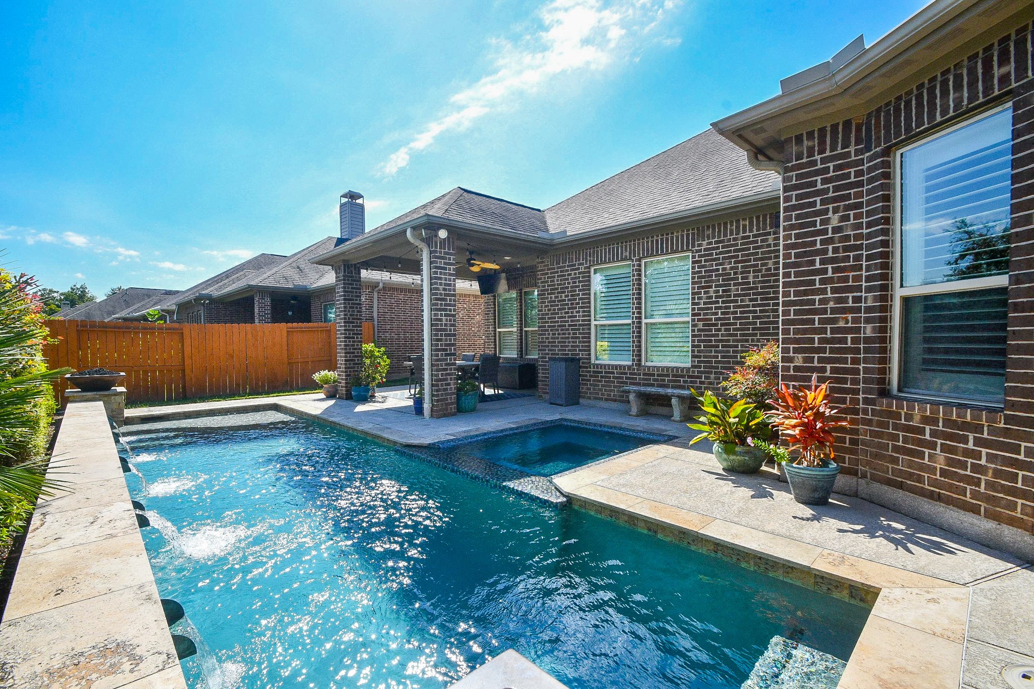2330 Twin Rose Drive, Missouri City, TX 77459