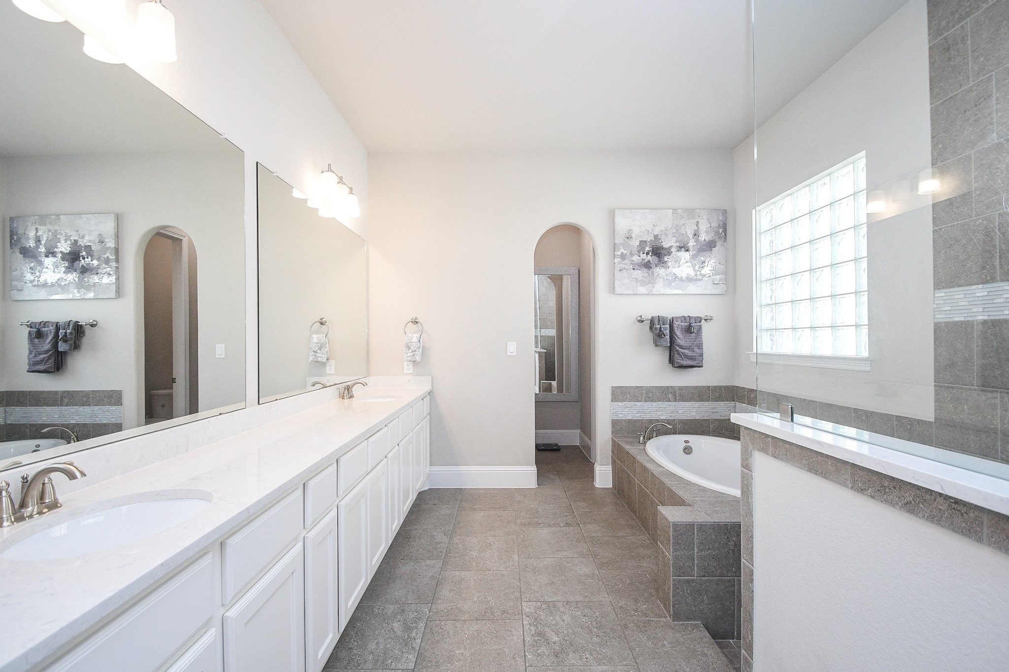 2330 Twin Rose Drive, Missouri City, TX 77459