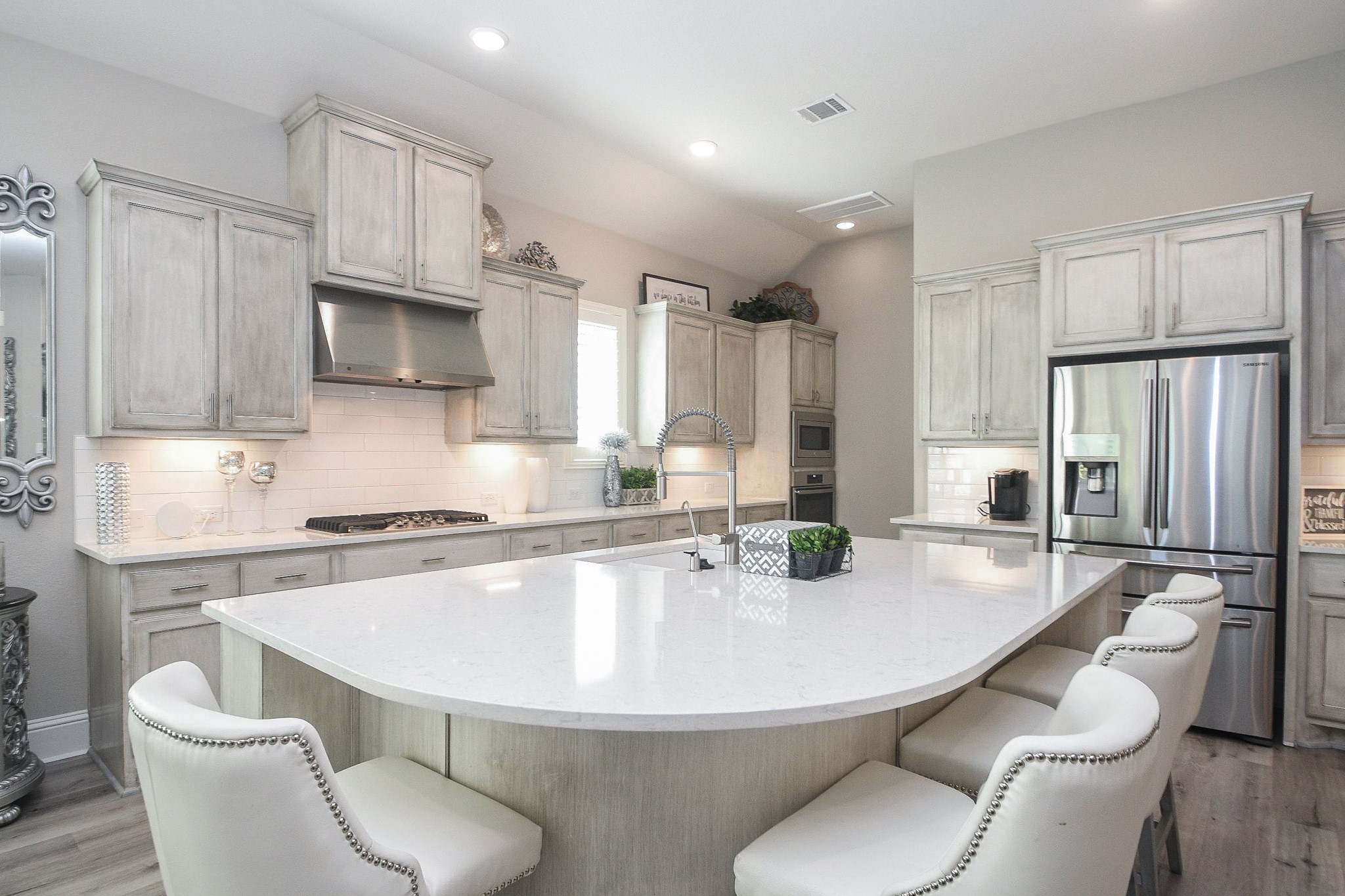 2330 Twin Rose Drive, Missouri City, TX 77459