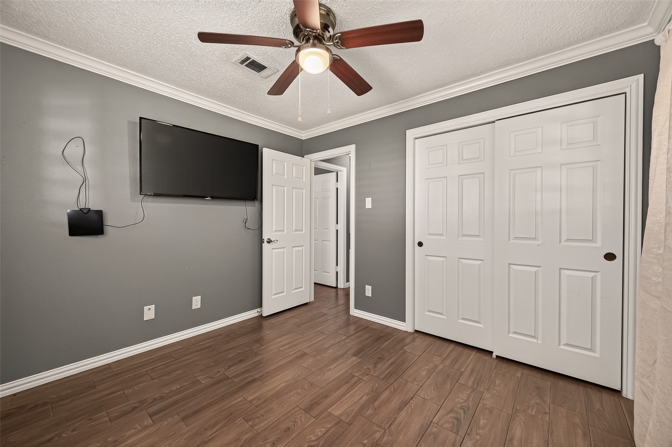 7502 Nightingale Circle, Texas City, TX 77591