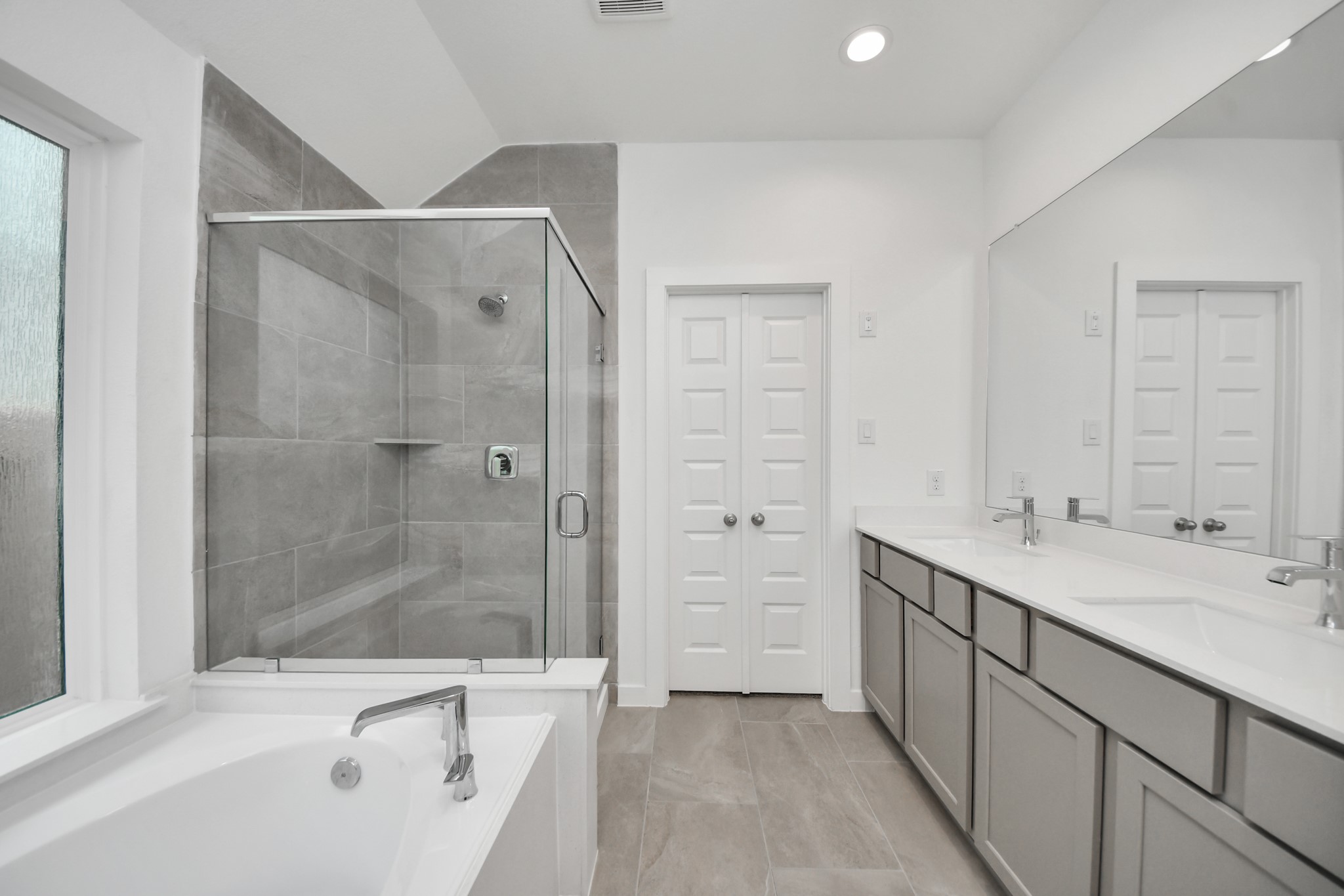 11719 Leafy Laurel Drive, Houston, TX 77066