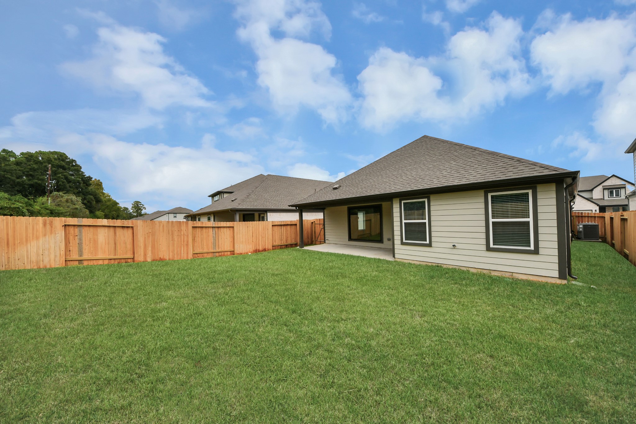 11719 Leafy Laurel Drive, Houston, TX 77066