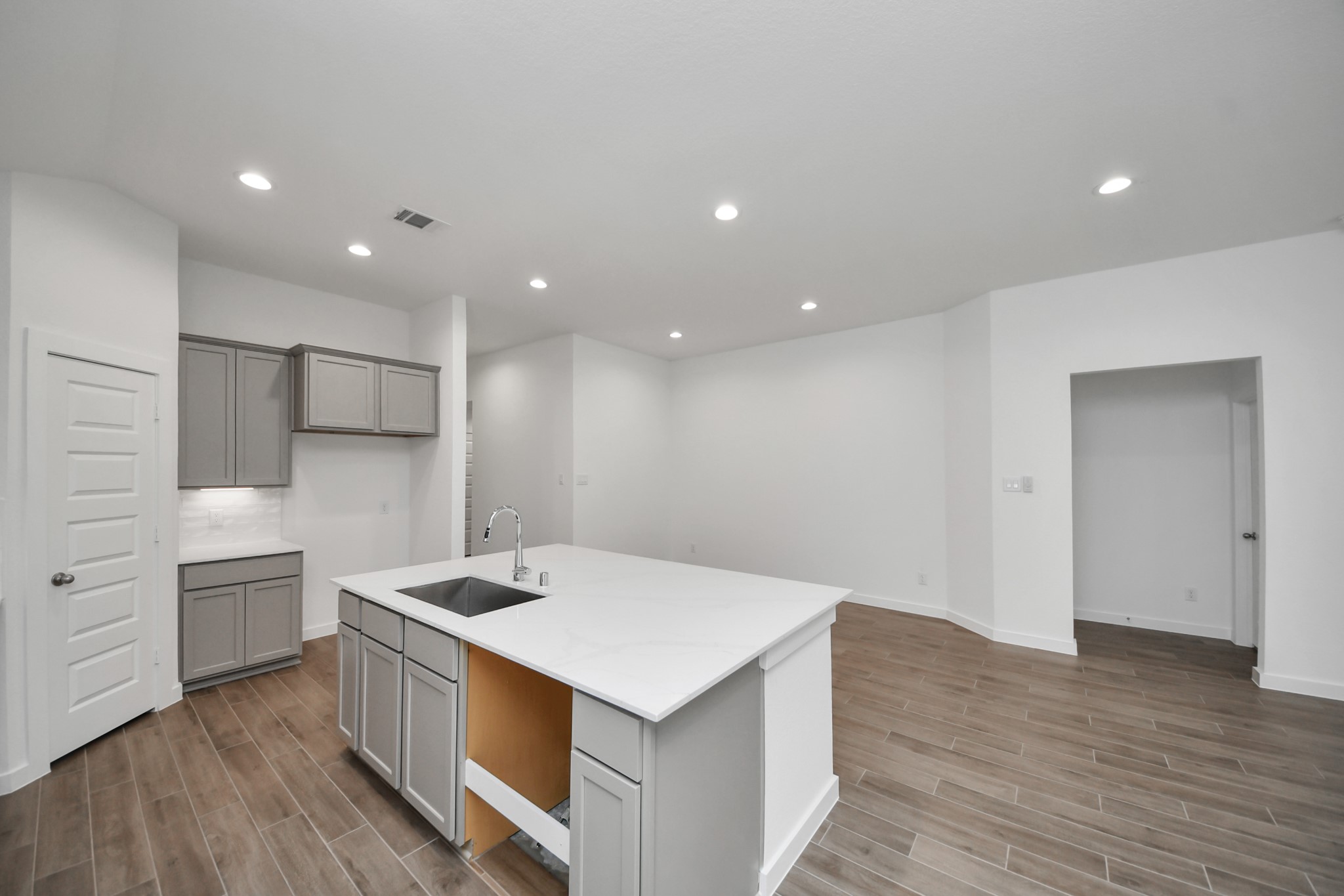 11719 Leafy Laurel Drive, Houston, TX 77066