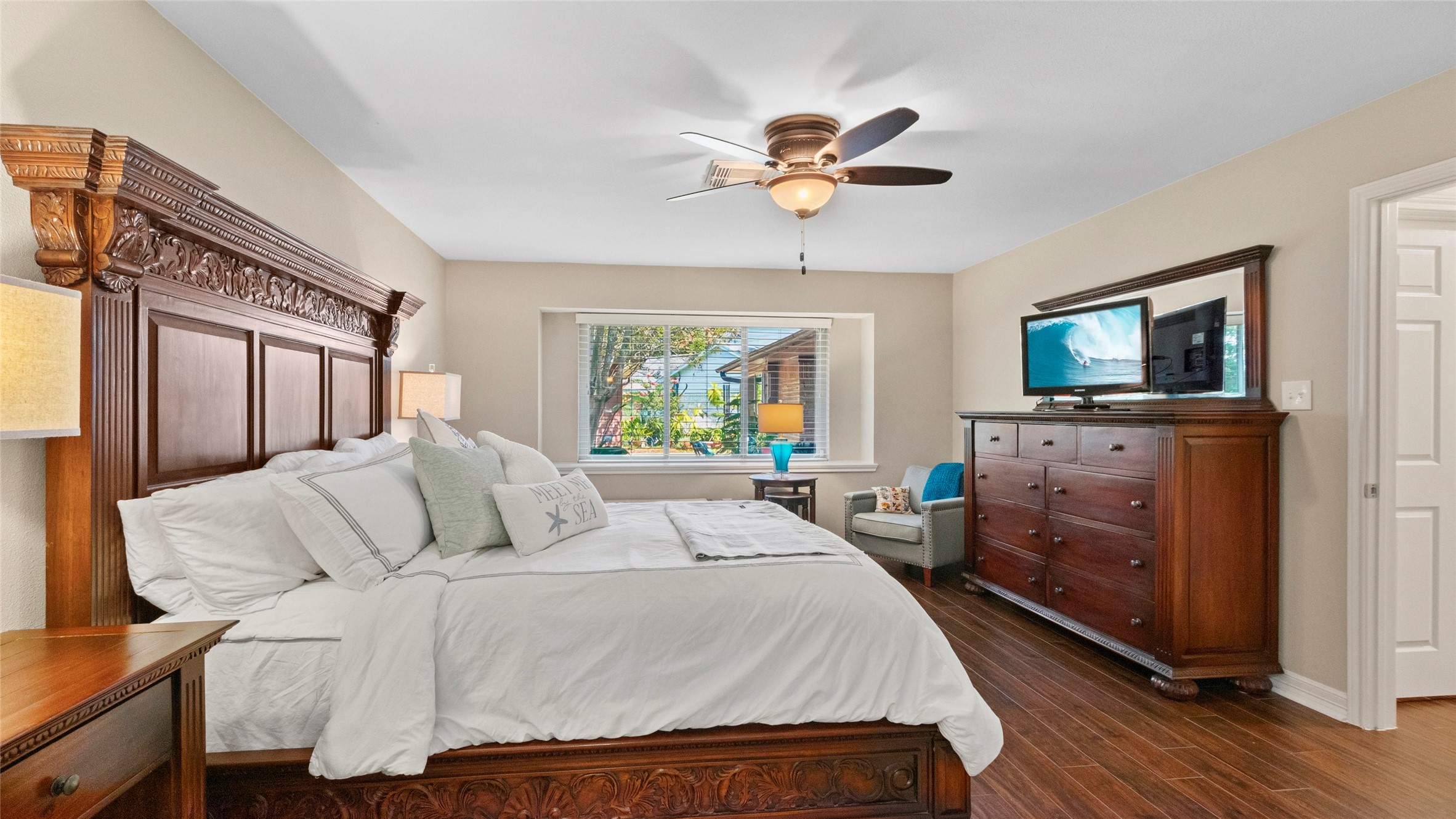 2704 Yorktown Drive, Dickinson, TX 77539