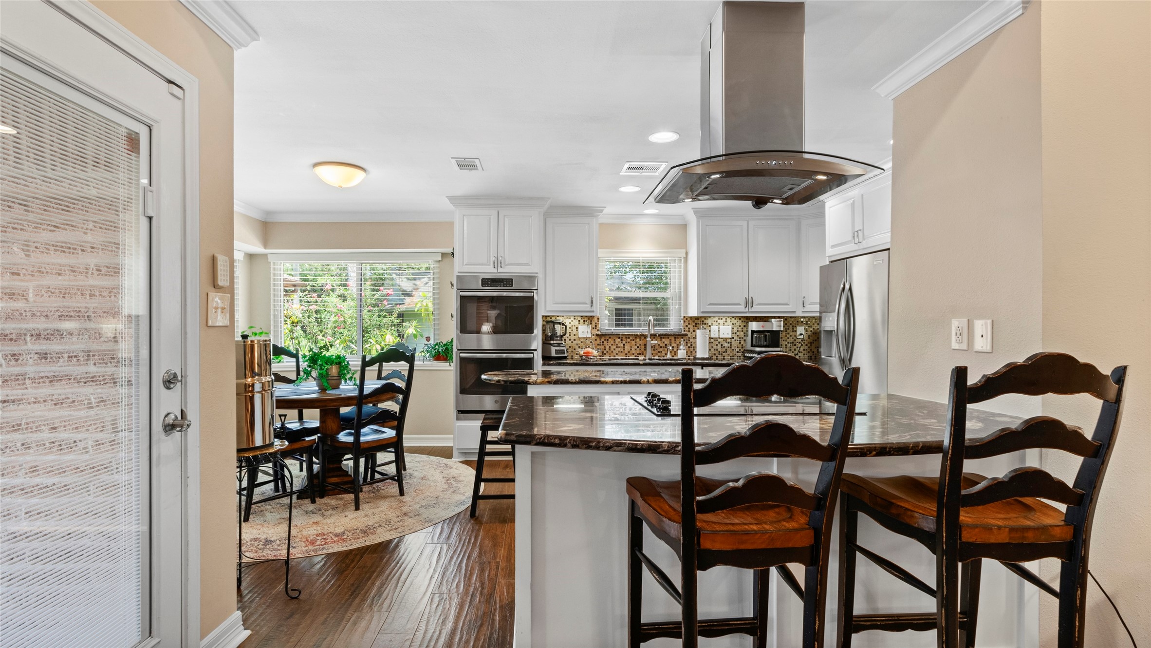 2704 Yorktown Drive, Dickinson, TX 77539
