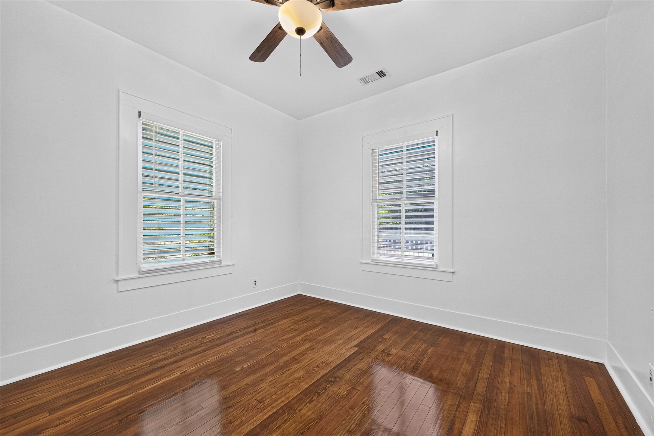 BACK BEDROOM-
