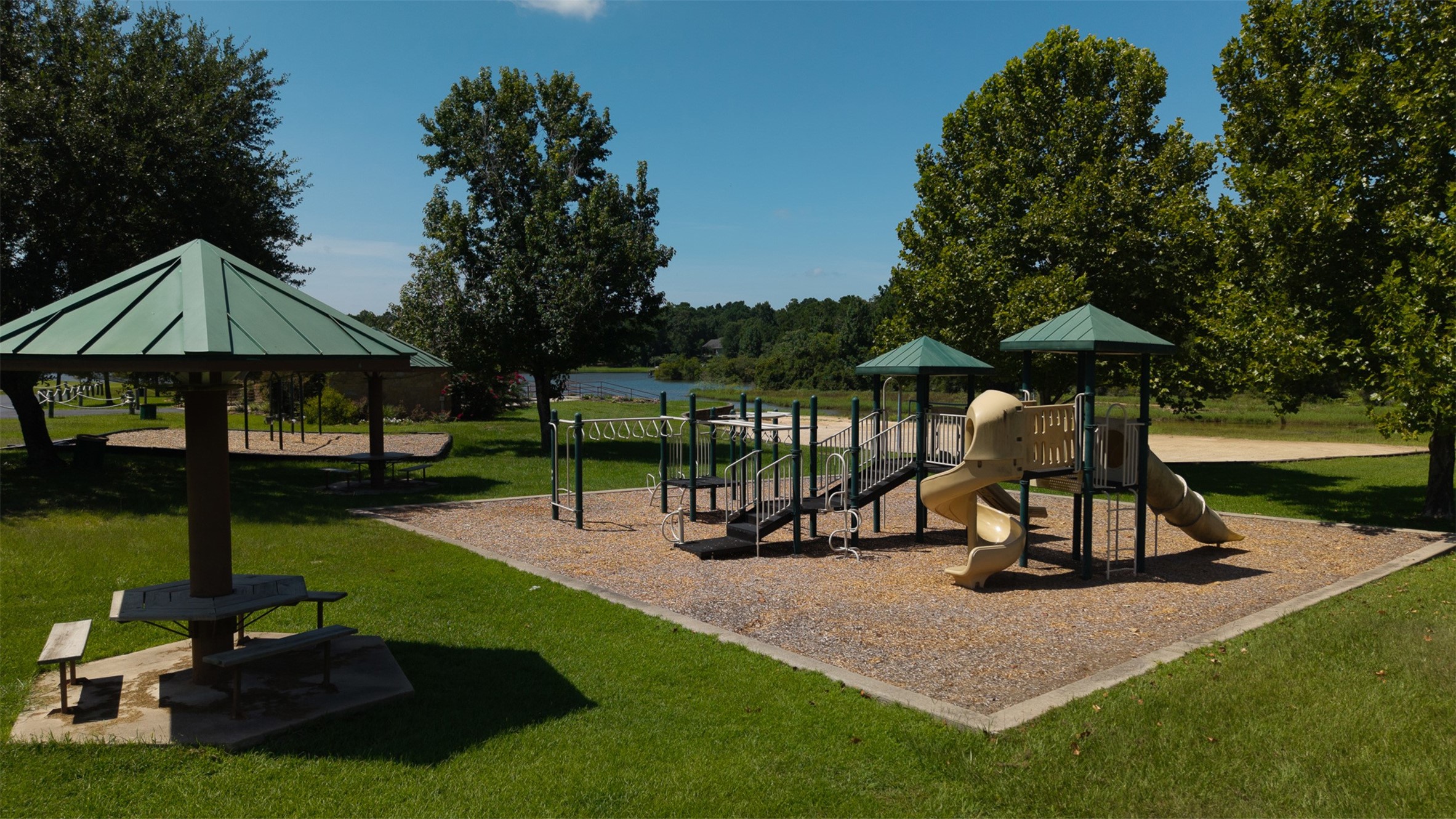 8992 Wind Jammer Lane, Montgomery, TX 77316