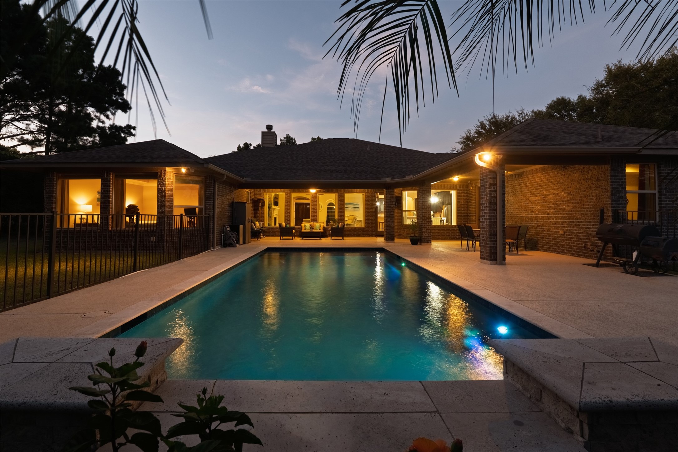 8992 Wind Jammer Lane, Montgomery, TX 77316