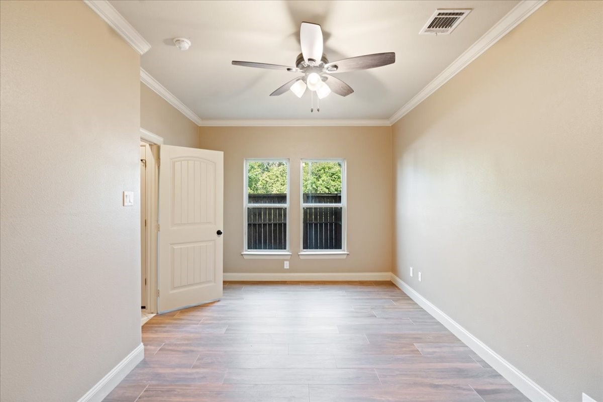 1518 Amundsen Street, Houston, TX 77009 1518 Amundsen Street, Houston, TX 77009