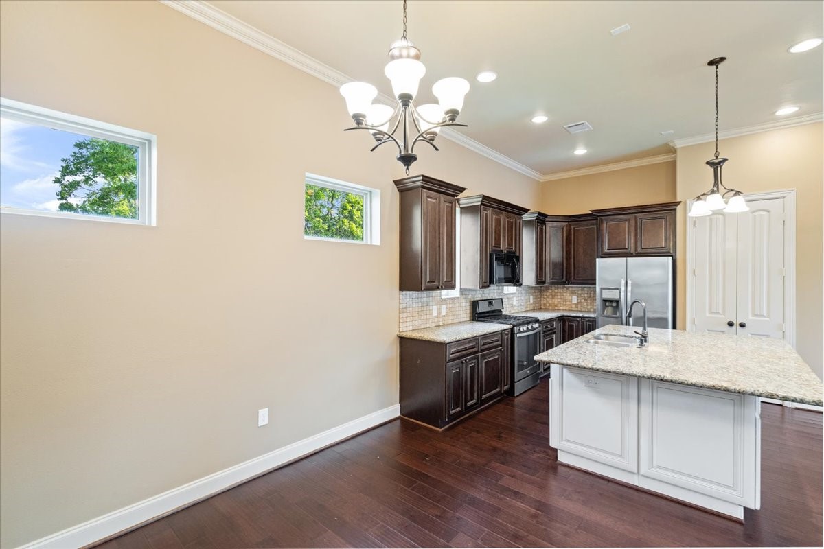 1518 Amundsen Street, Houston, TX 77009