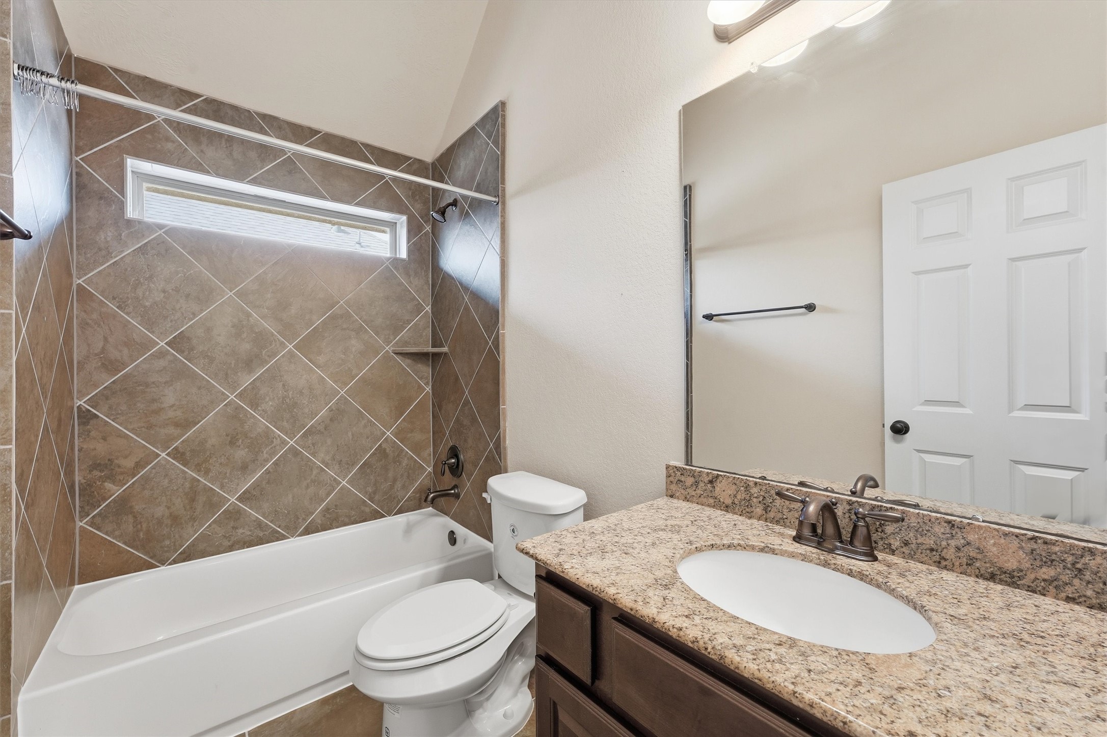 Upstairs third full bathroom