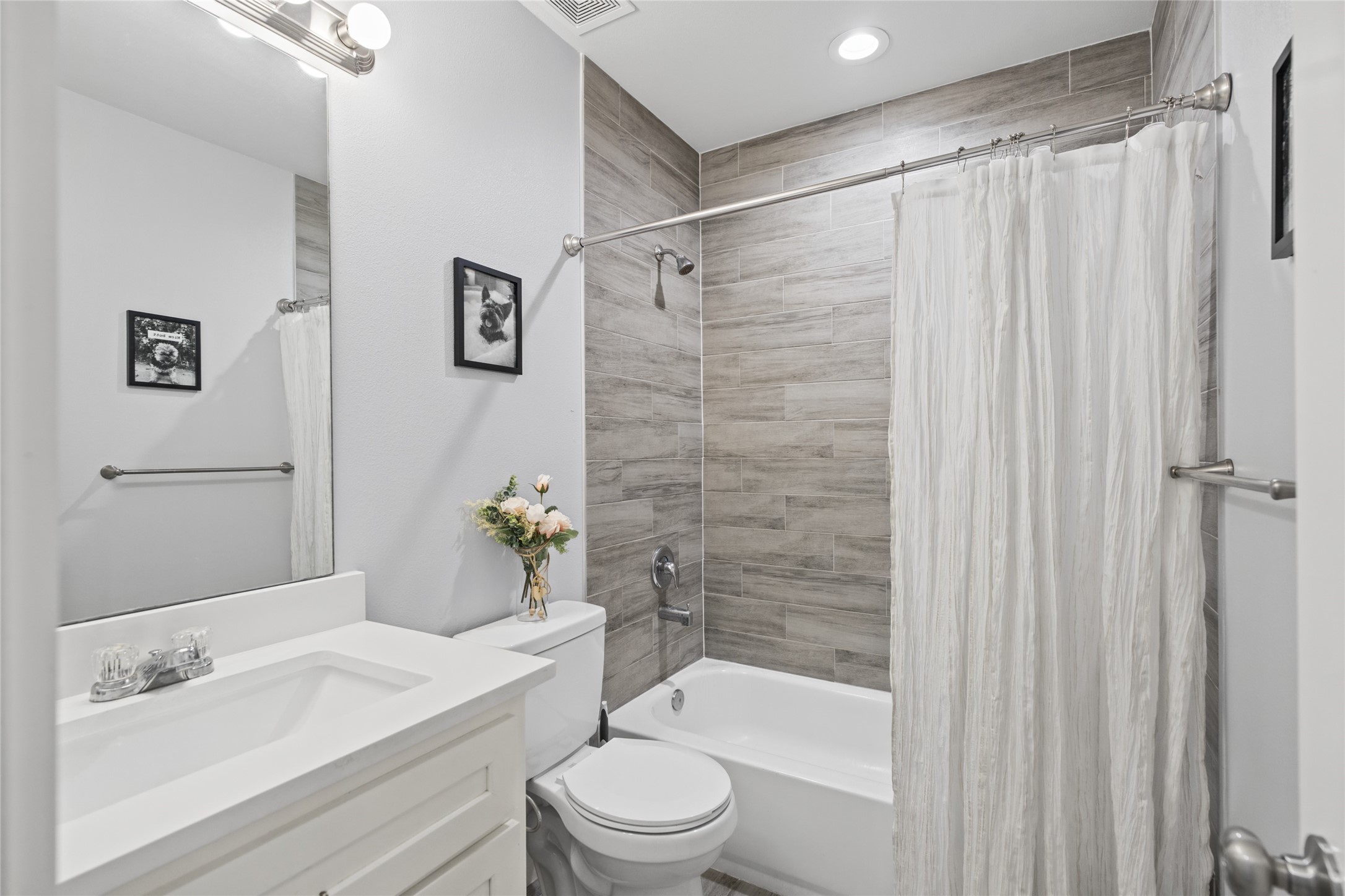 3434 Rosedale Street, Houston, TX 77004