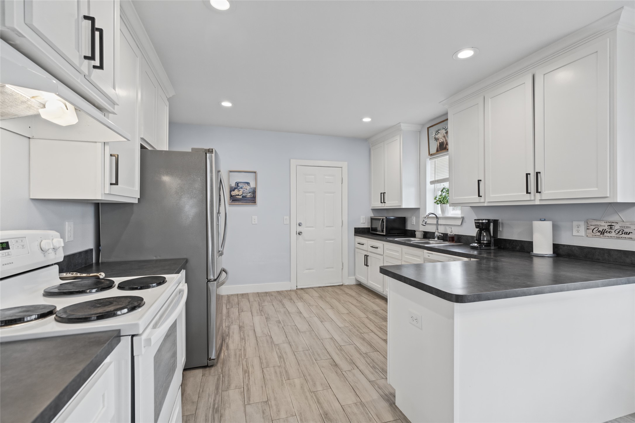 3434 Rosedale Street, Houston, TX 77004