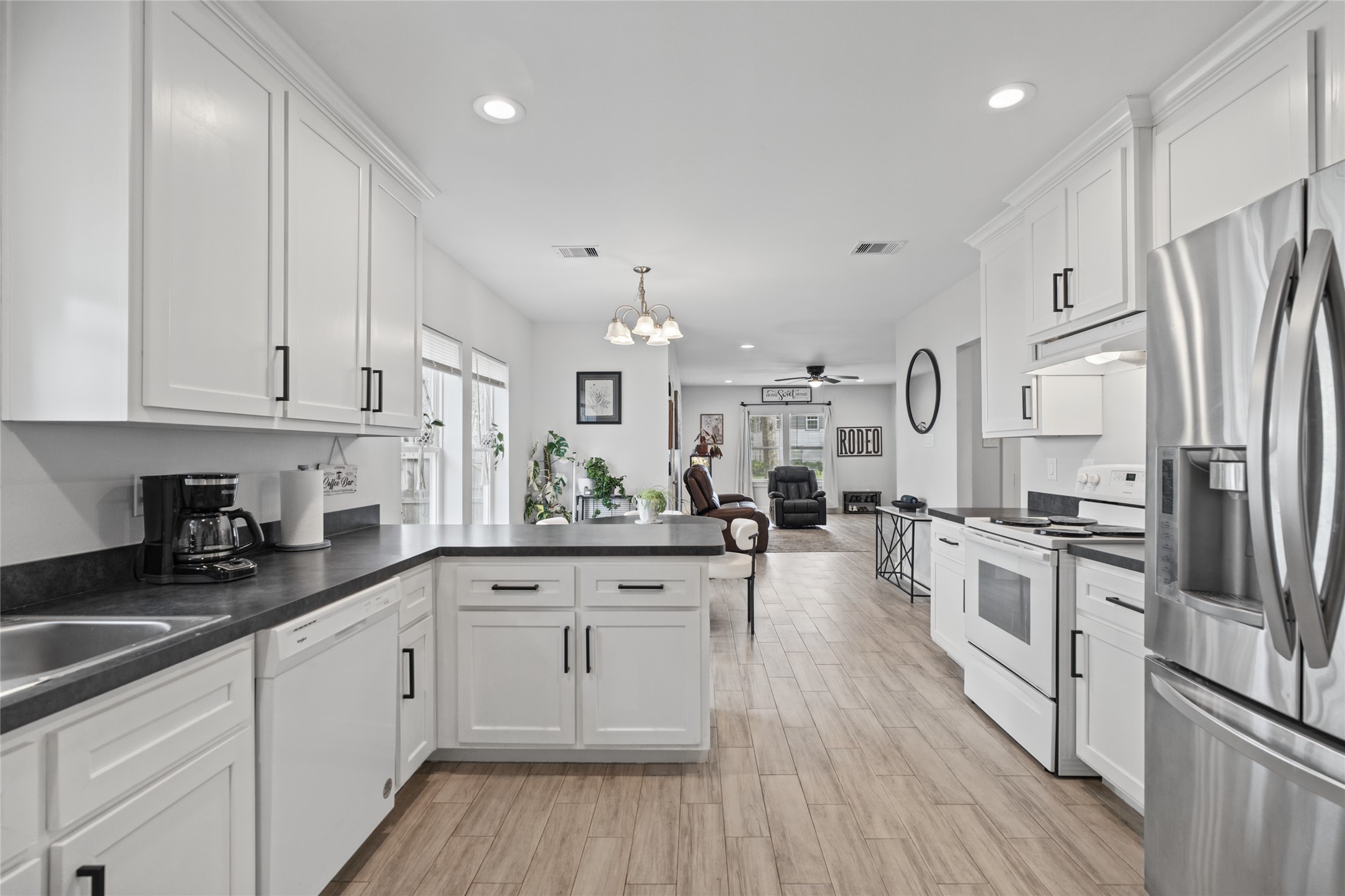 3434 Rosedale Street, Houston, TX 77004