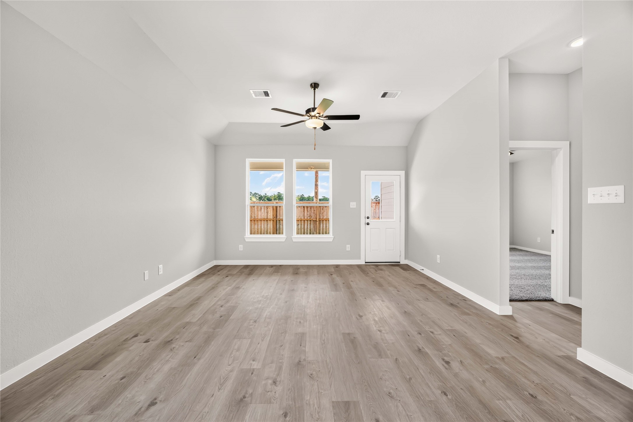11925 Avian Avenue, Conroe, TX 77303