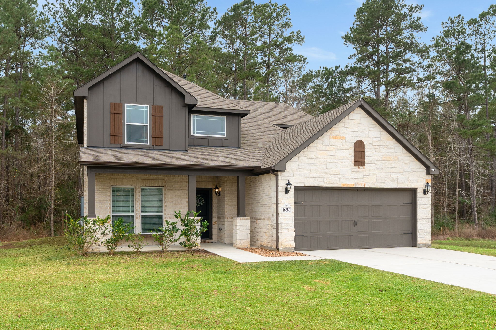 Welcome to 16680 Rockwall St. Nestled in the back of the neighborhood at the end of a cul-de-sac. Welcome to 16680 Rockwall St. Nestled in the back of the neighborhood at the end of a cul-de-sac.