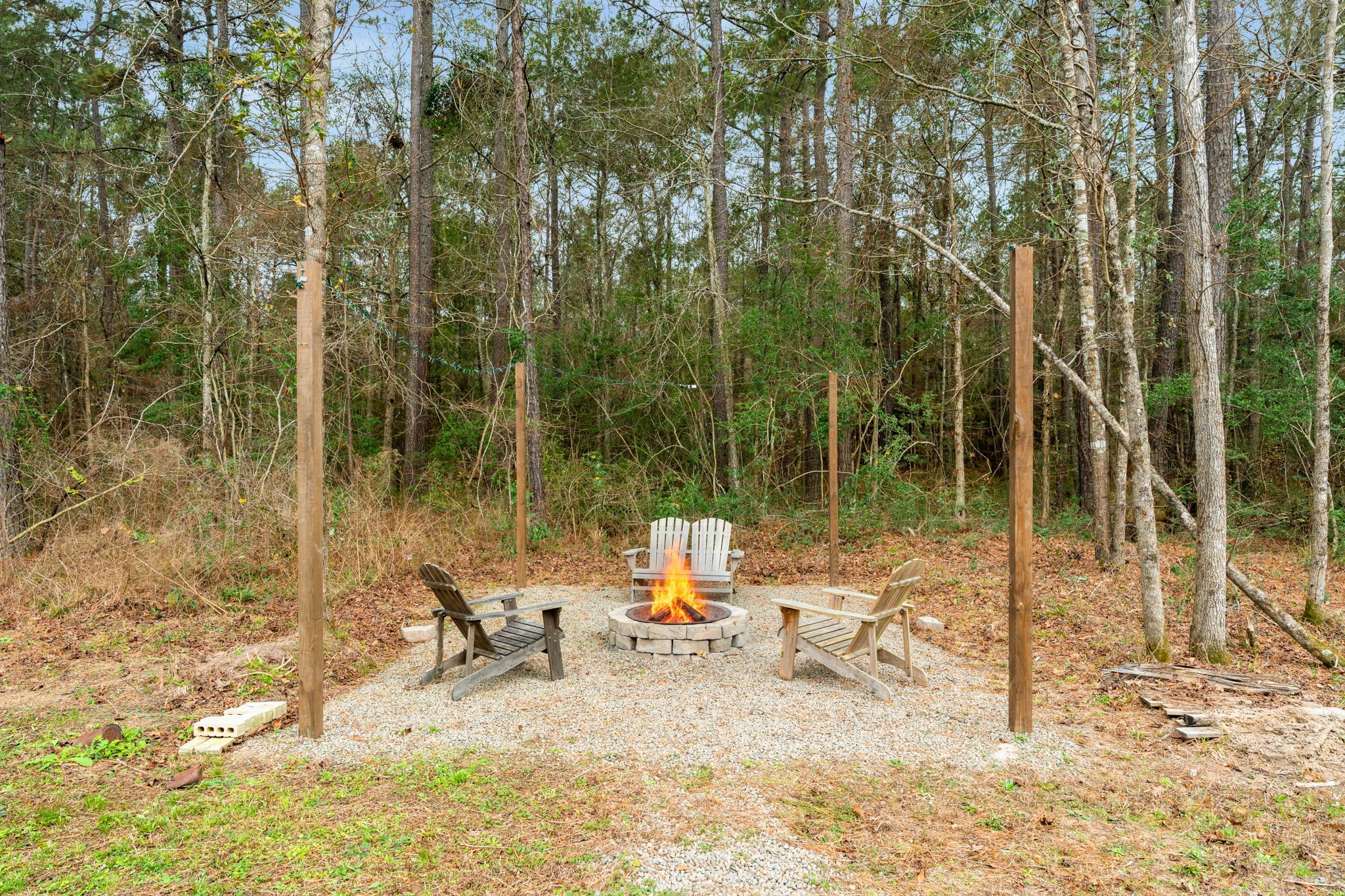 Relax by the fire at night enjoying the stars and country atmosphere.