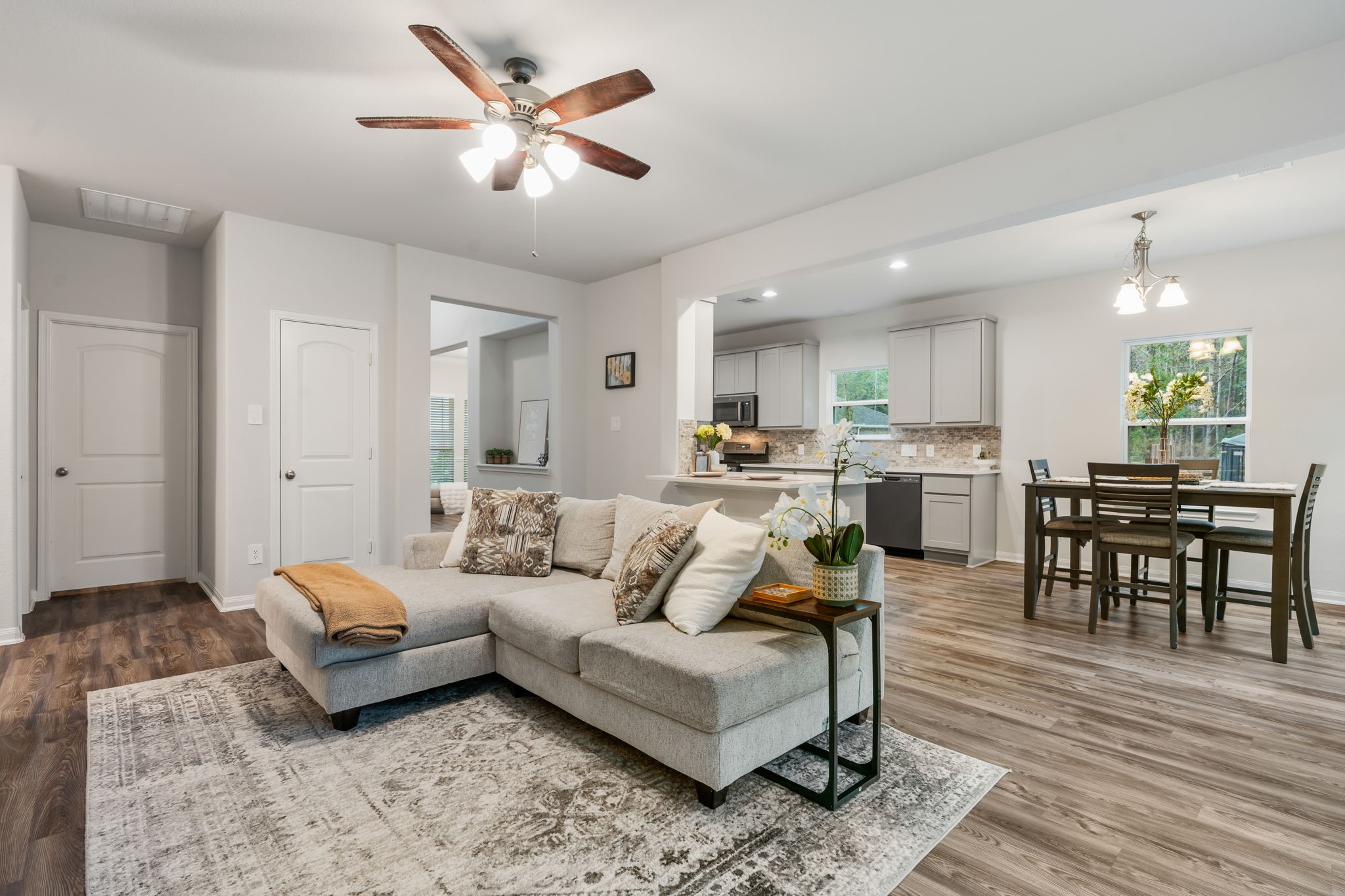16680 Rockwall Street, Conroe, TX 77303