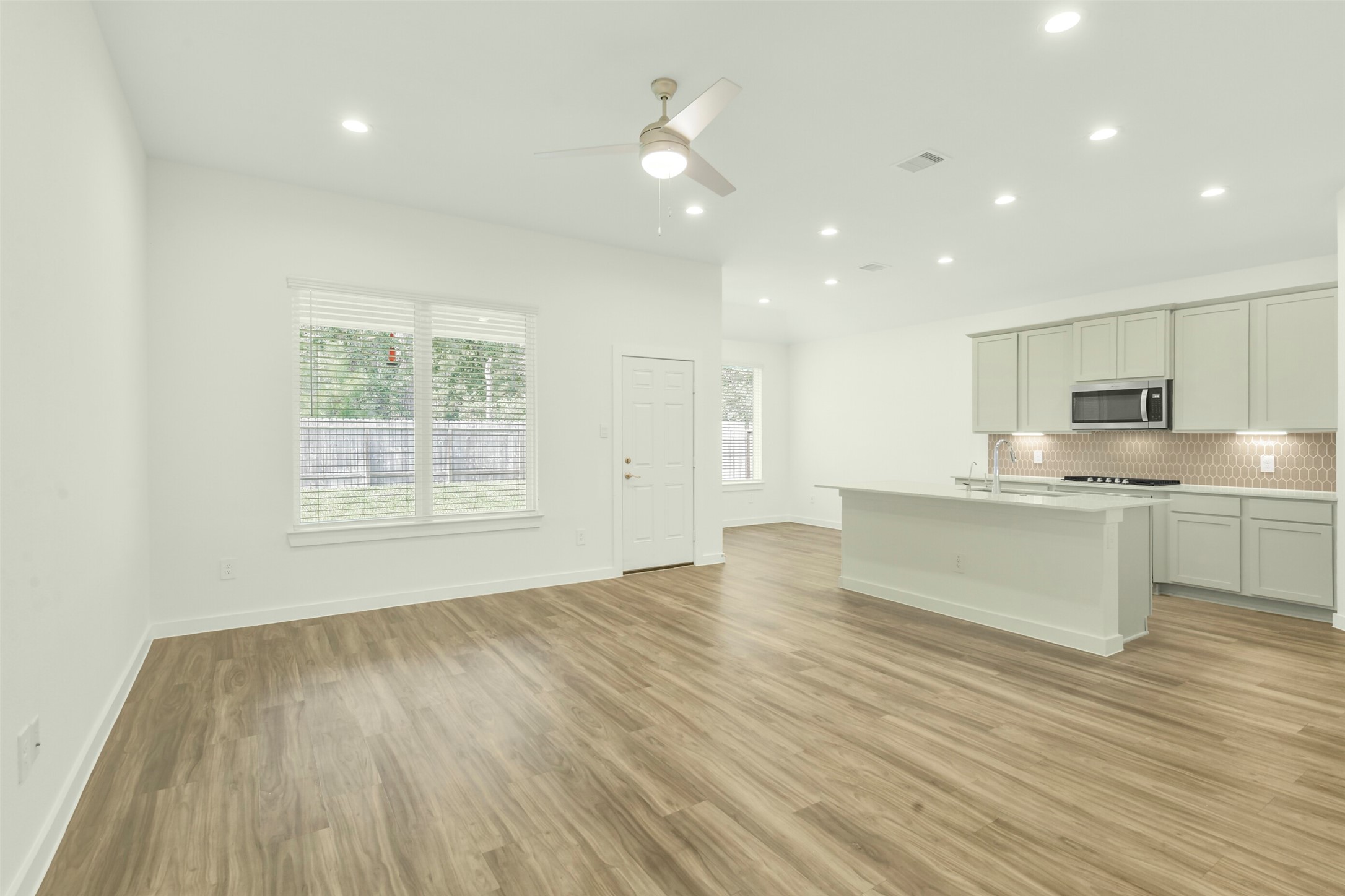 14322 Winema View Lane, Conroe, TX 77384 14322 Winema View Lane, Conroe, TX 77384