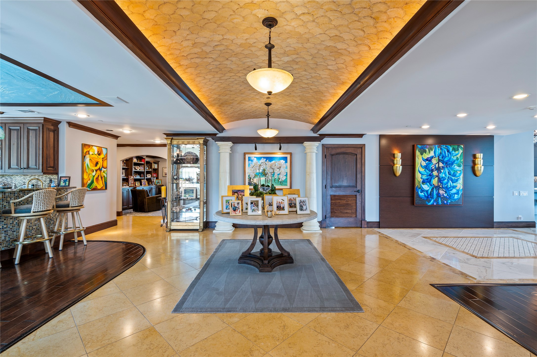 Upstairs Entry