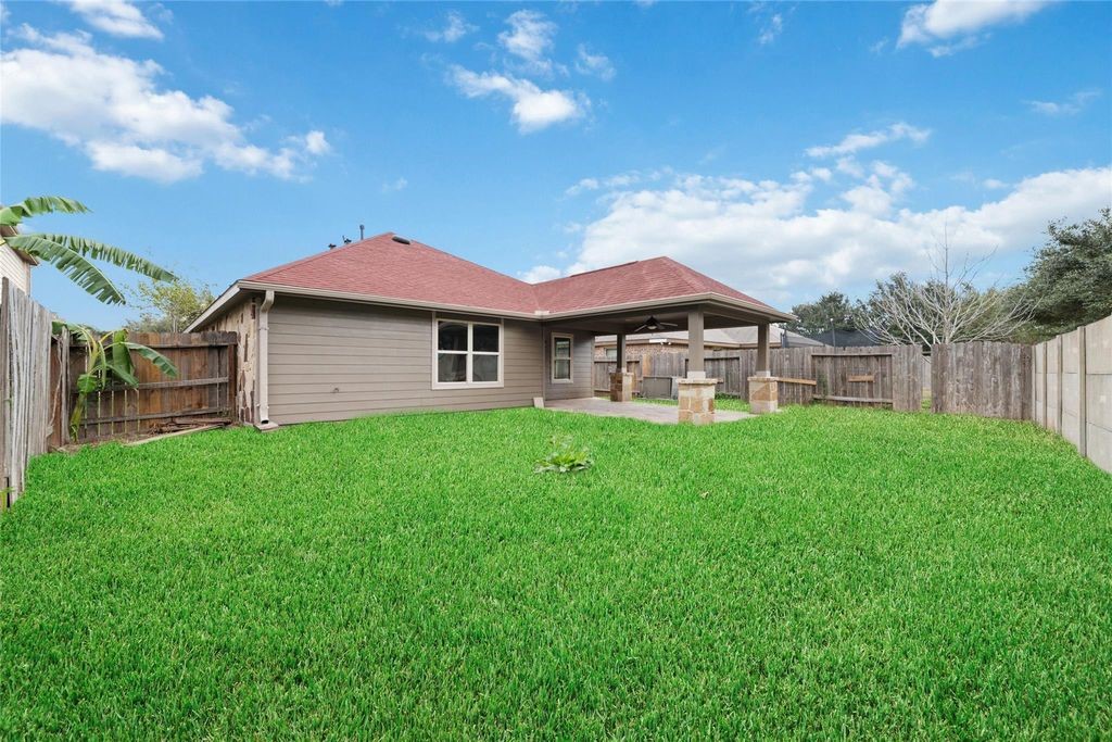 6834 Pear Point Lane, Richmond, TX 77469