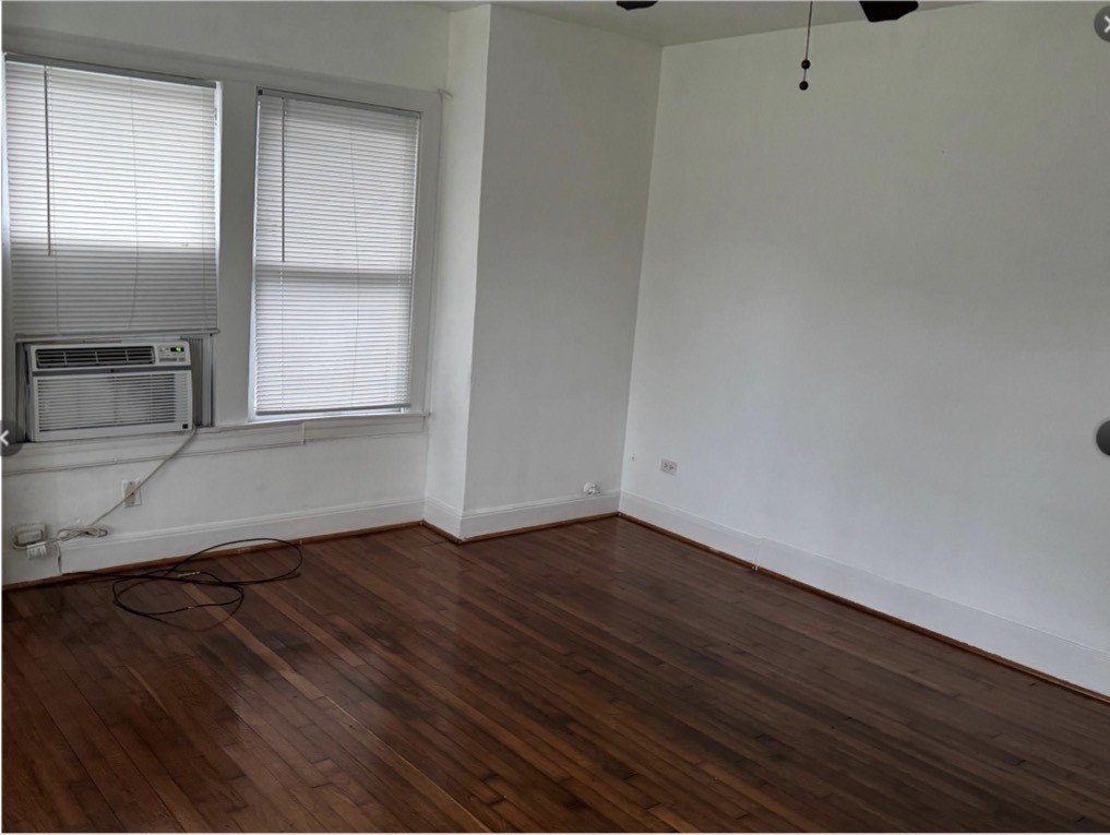 1614 W Sidnor Street, Alvin, TX 77511 1614 W Sidnor Street, Alvin, TX 77511