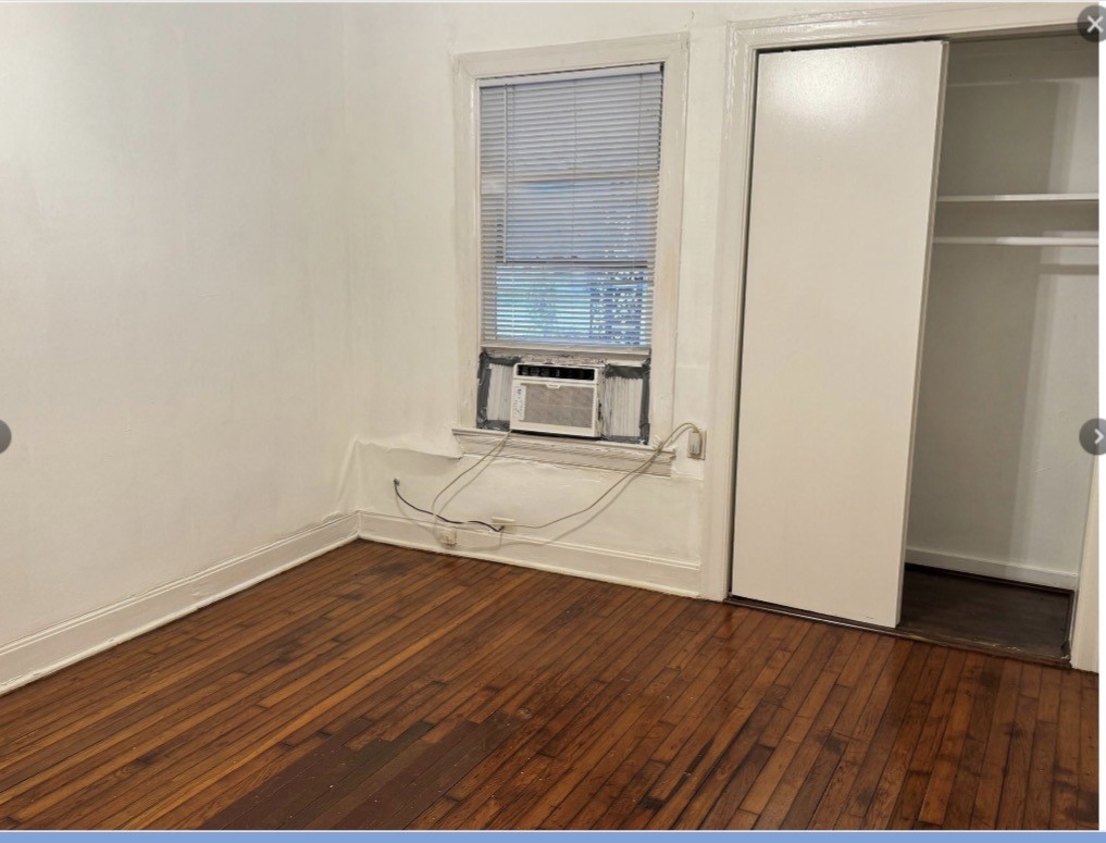 1614 W Sidnor Street, Alvin, TX 77511 1614 W Sidnor Street, Alvin, TX 77511