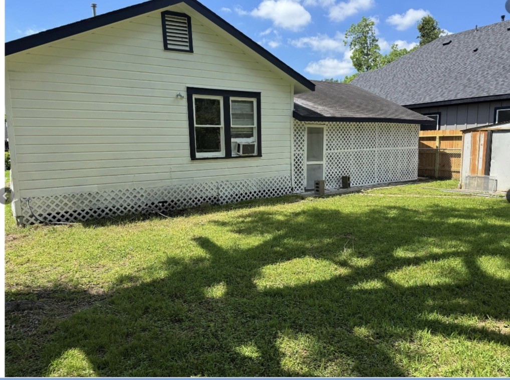 1614 W Sidnor Street, Alvin, TX 77511