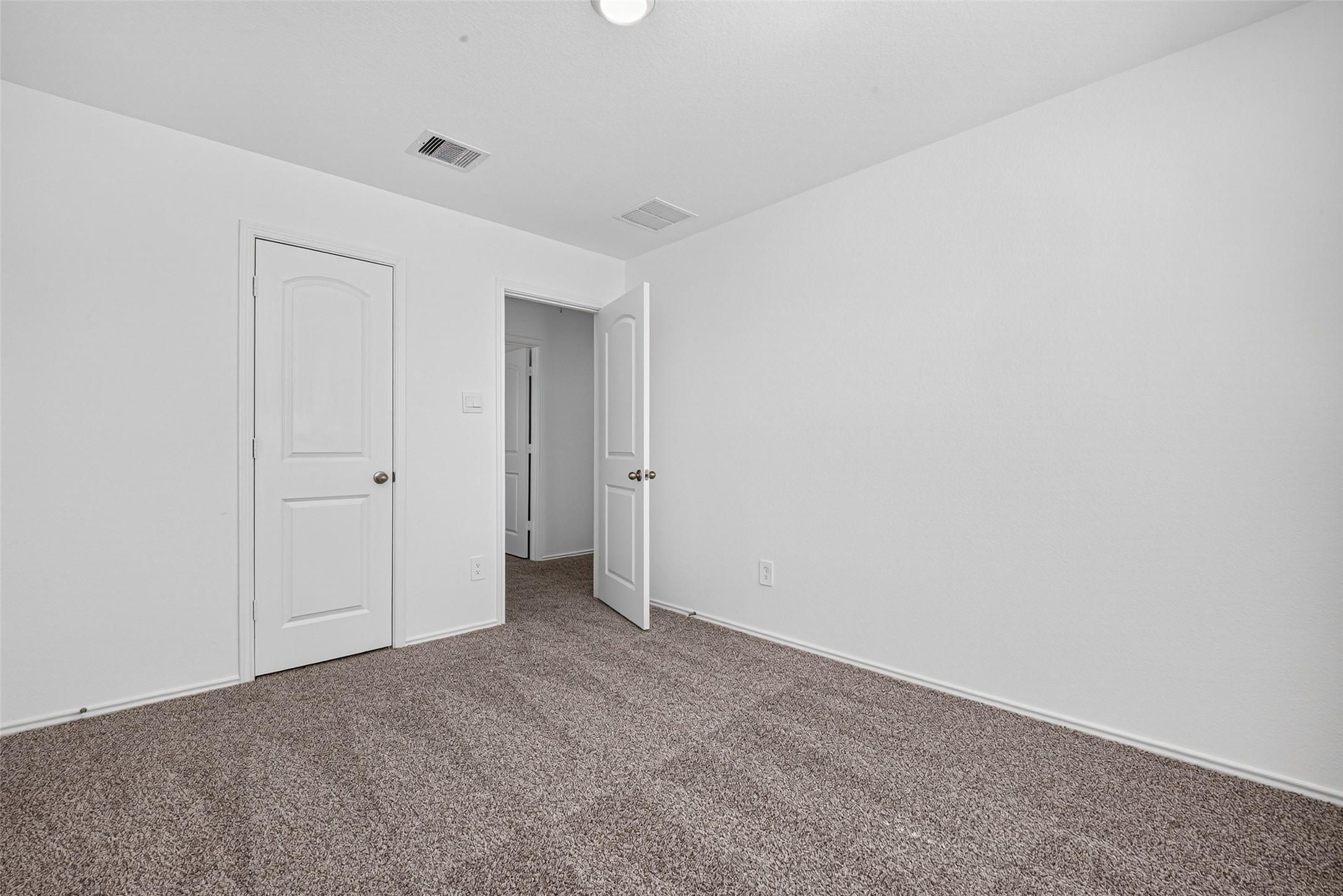 12818 Sunny Pass, Willis, TX 77318