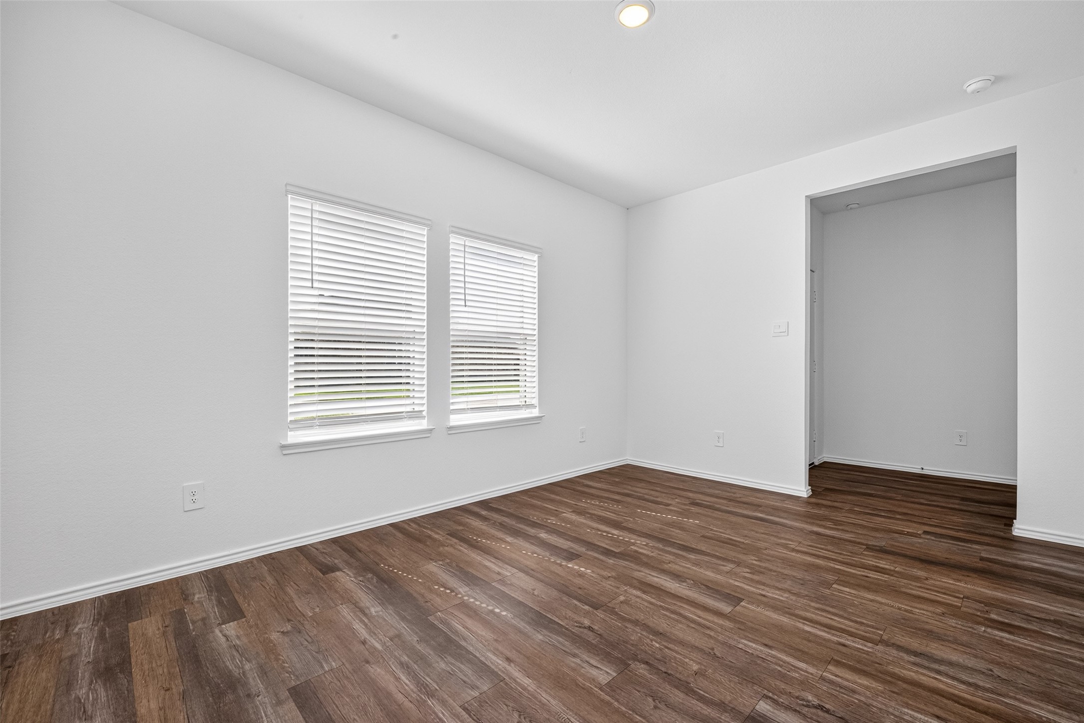 12818 Sunny Pass, Willis, TX 77318