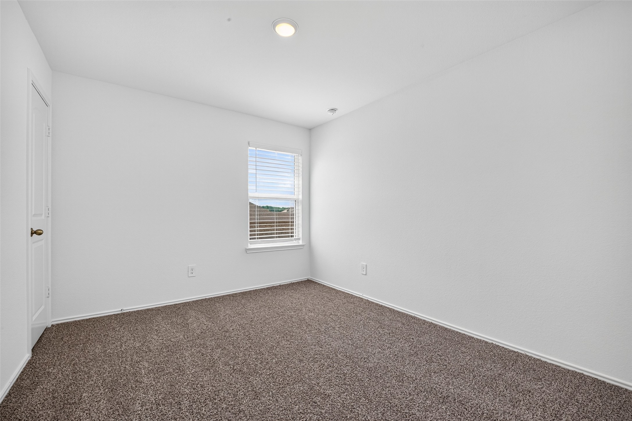12818 Sunny Pass, Willis, TX 77318