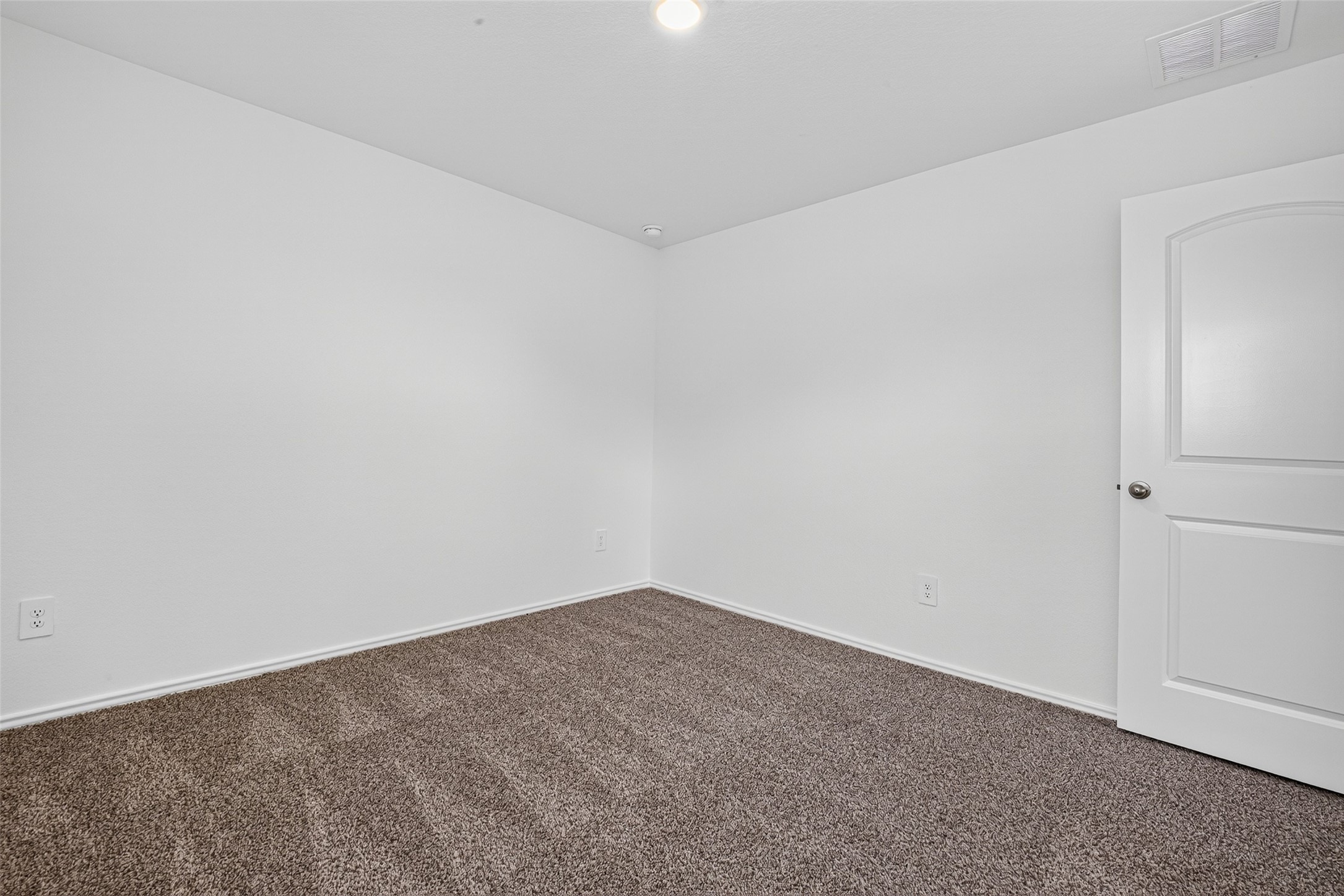 12818 Sunny Pass, Willis, TX 77318