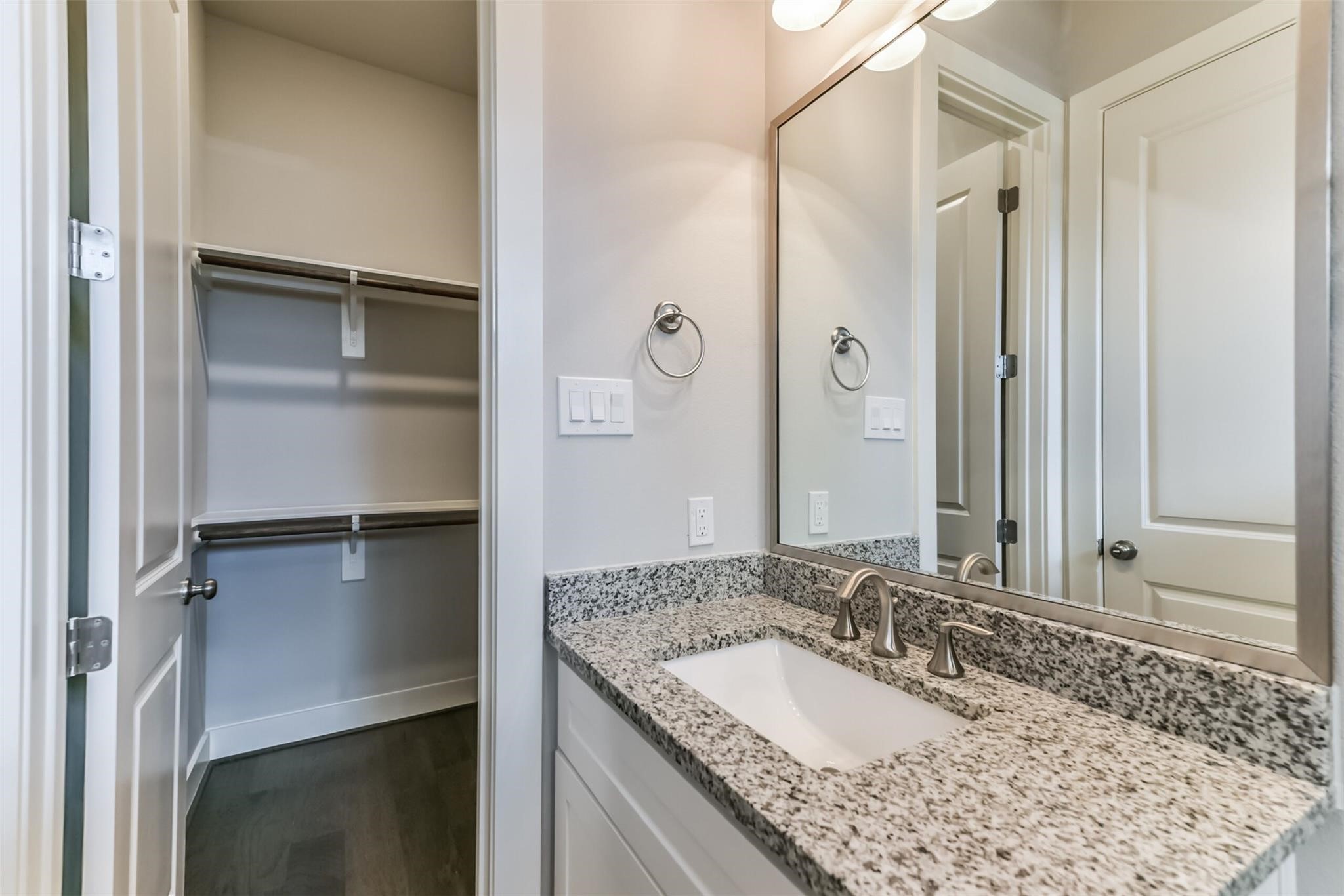 Nice walk-in closet off the bathroom