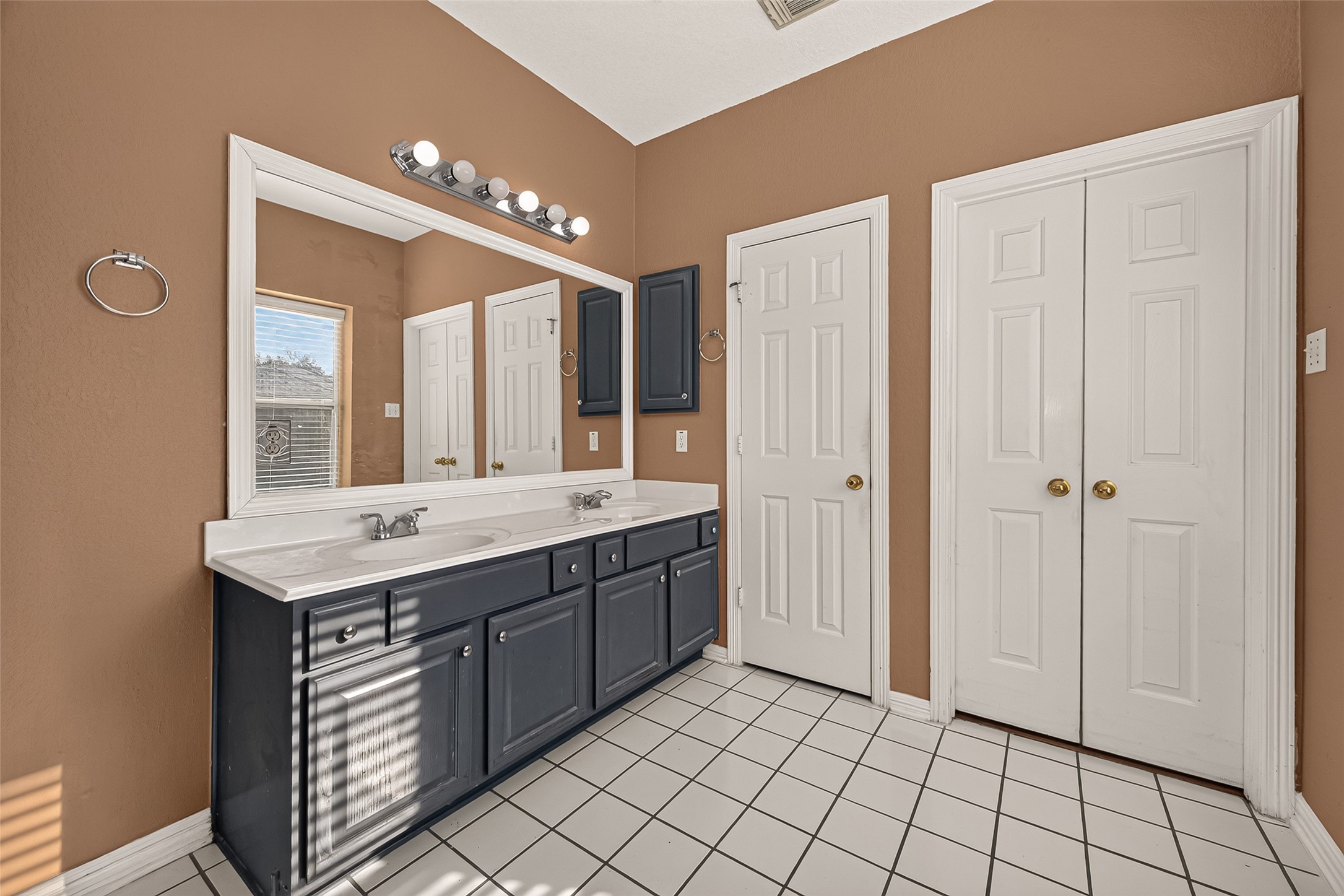 12927 Tall Spruce Drive, Cypress, TX 77429