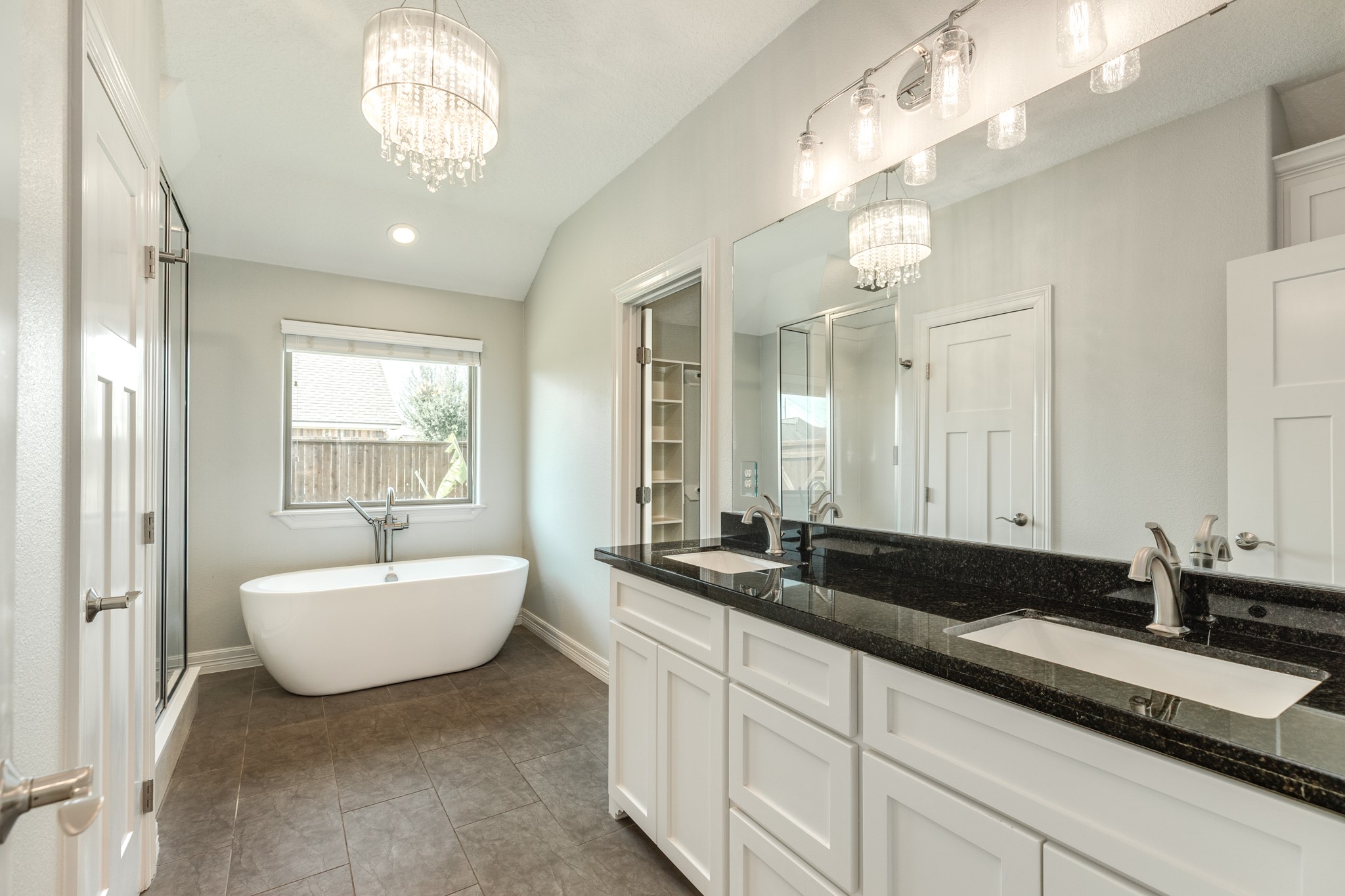 101 Rock Rose Lane, Lake Jackson, TX 77566