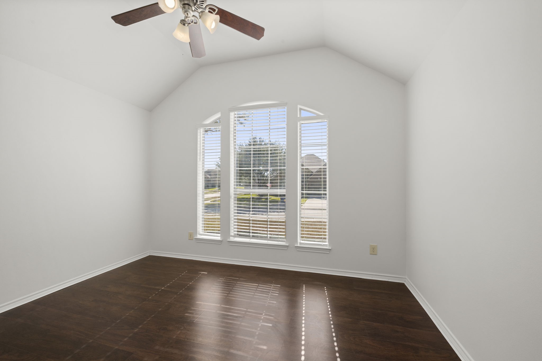 27702 Amy Willow Lane, Spring, TX 77386