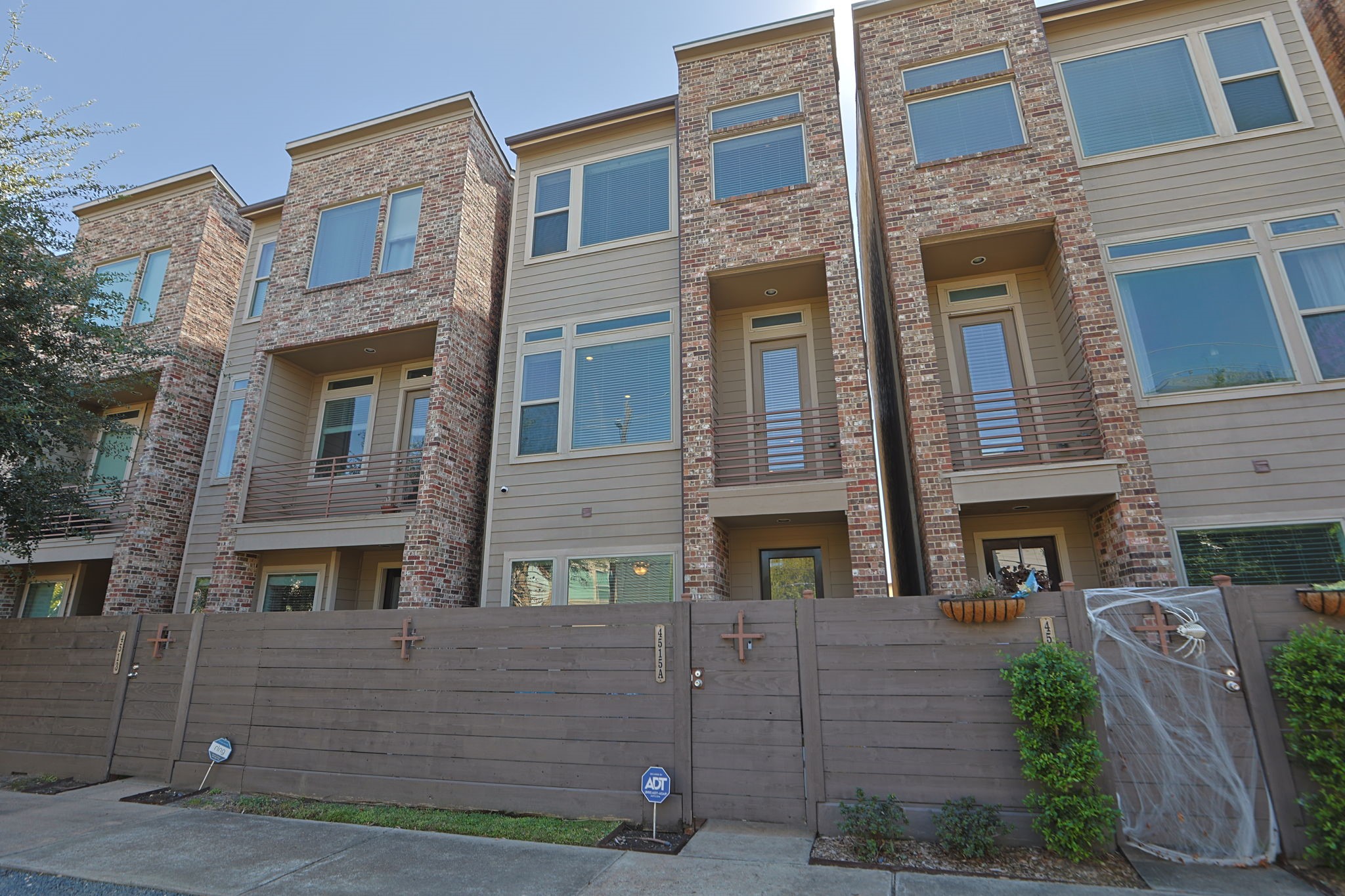 Come see this beautiful home, minutes from literally anywhere! Includes hard to find guest parking out front, trees across the street, sidewalks, and private entrance with patio.