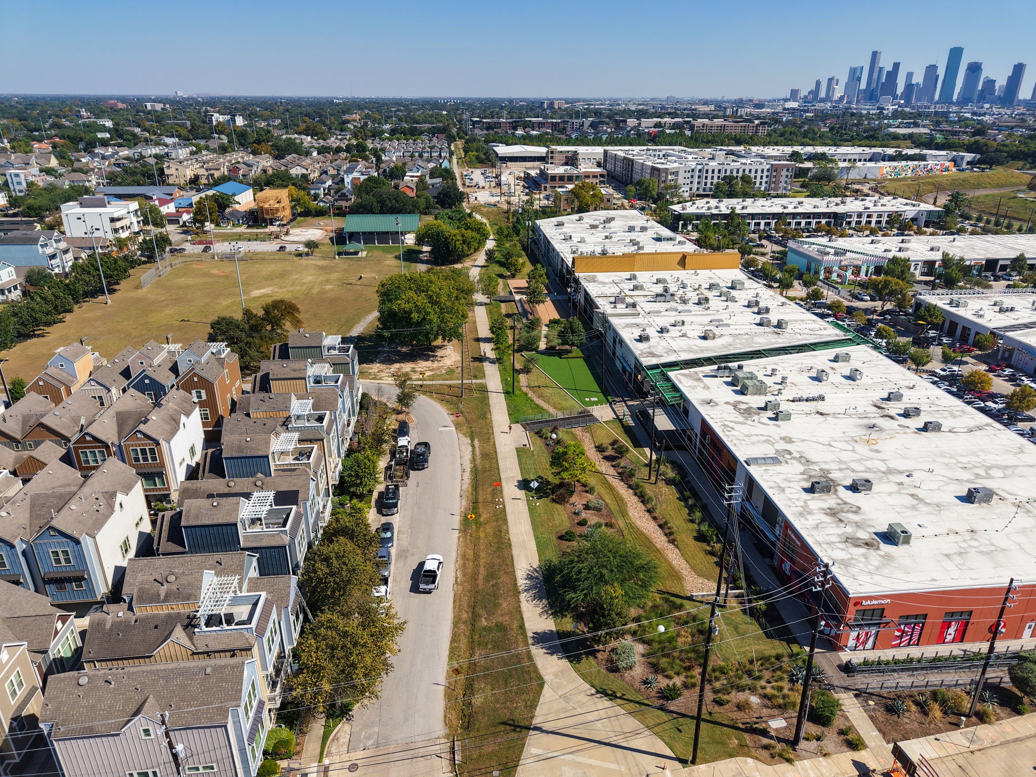 Easy access to the Hike and Bike Trail (center of photo), the MKT shopping and dining areal (Right), and the park (top left). Note DOWNTOWN in the background!