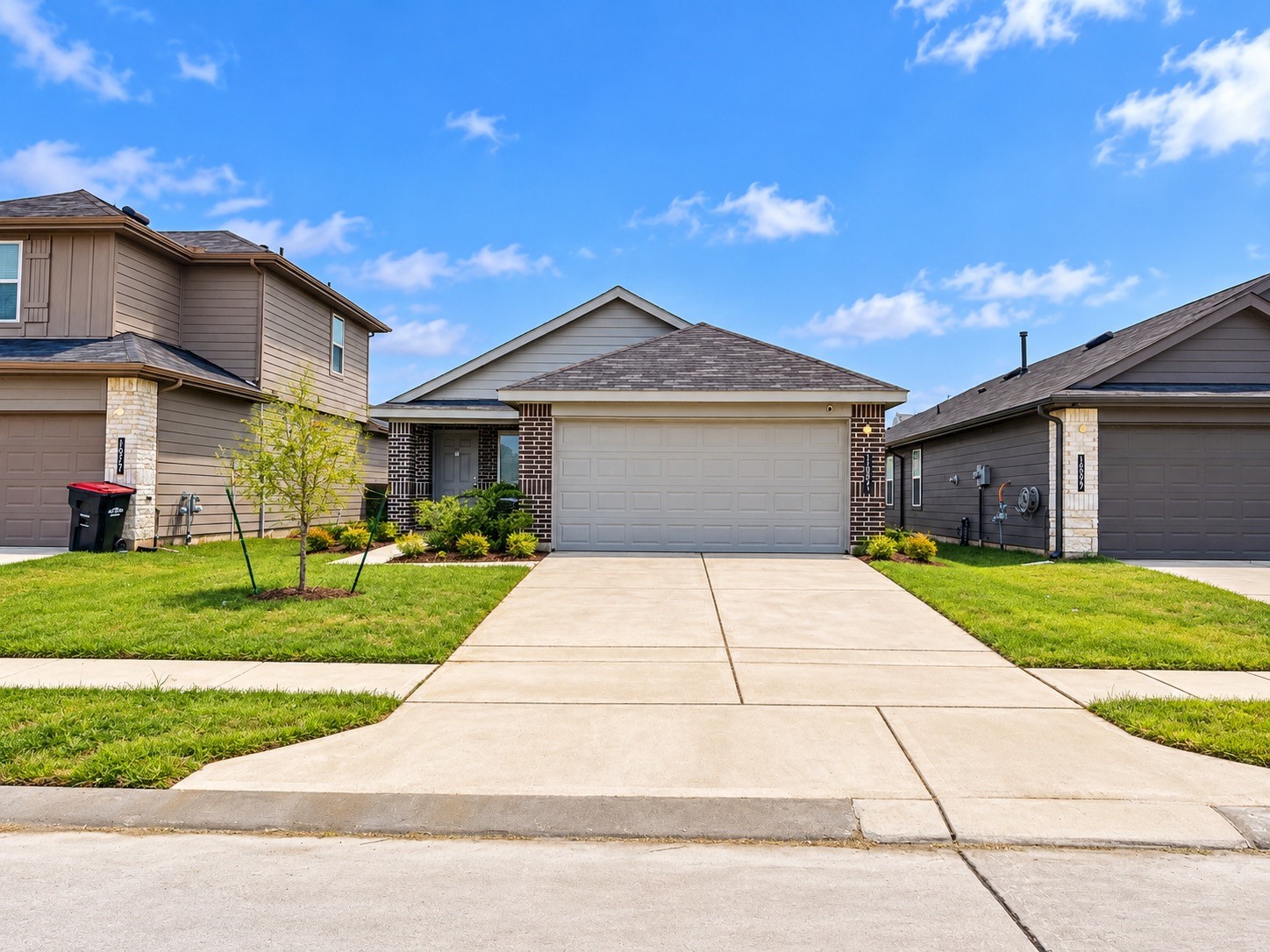 16803 Sangiovese Drive, Houston, TX 77090 16803 Sangiovese Drive, Houston, TX 77090