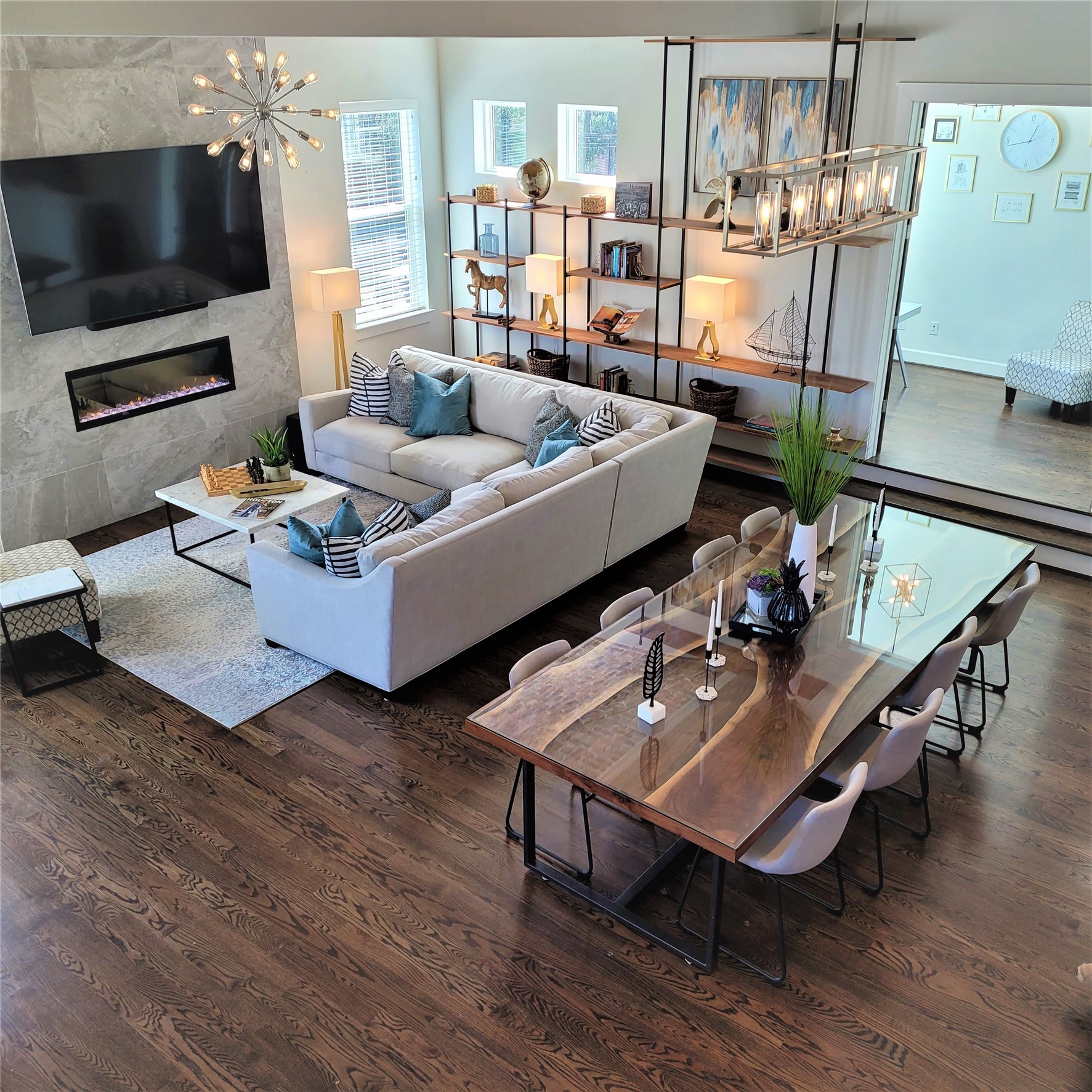 Spacious main living area, with a home office / study to enjoy!