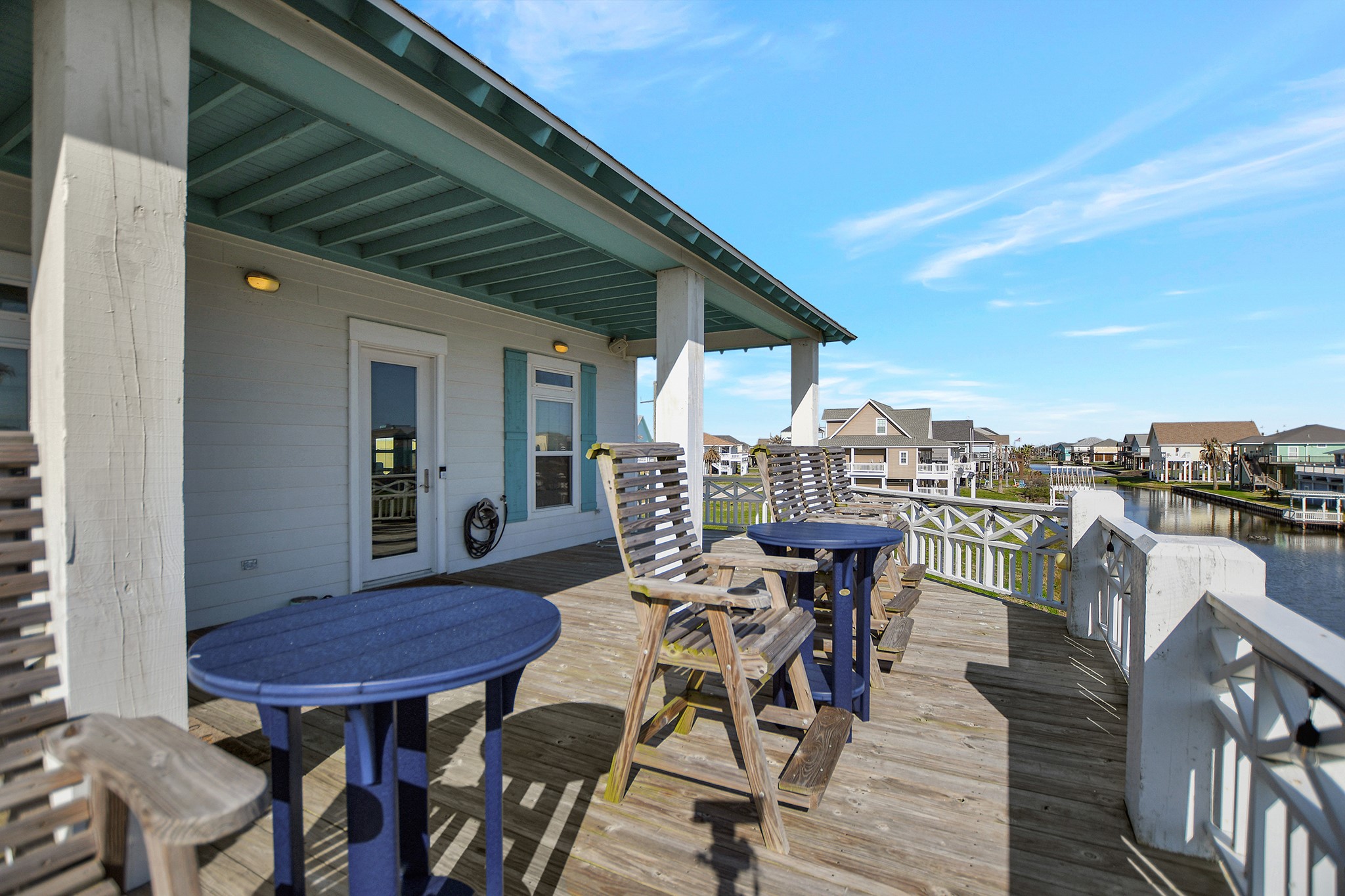 2570 Tide Drive, Port Bolivar, TX 77650