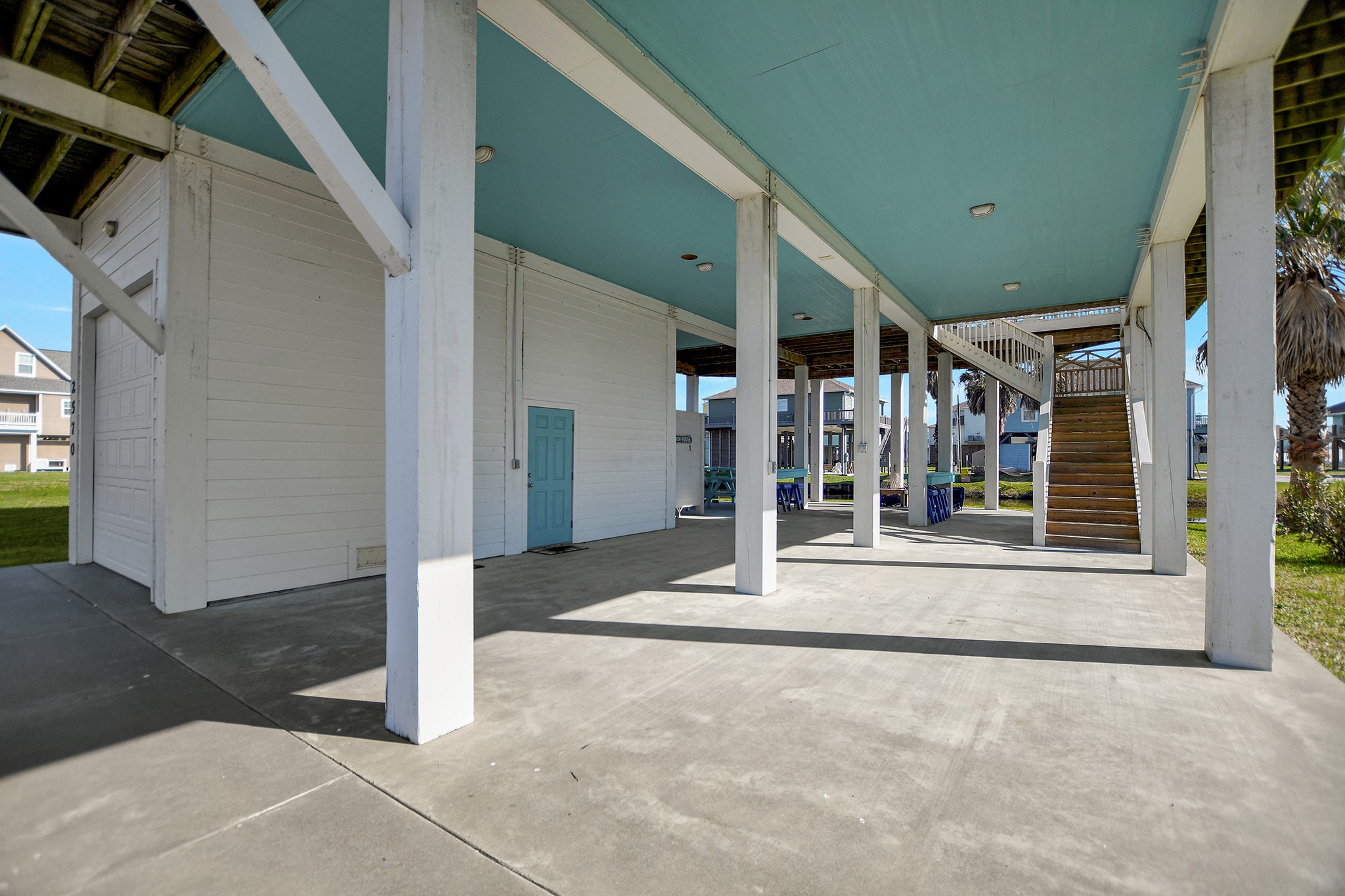 2570 Tide Drive, Port Bolivar, TX 77650 2570 Tide Drive, Port Bolivar, TX 77650