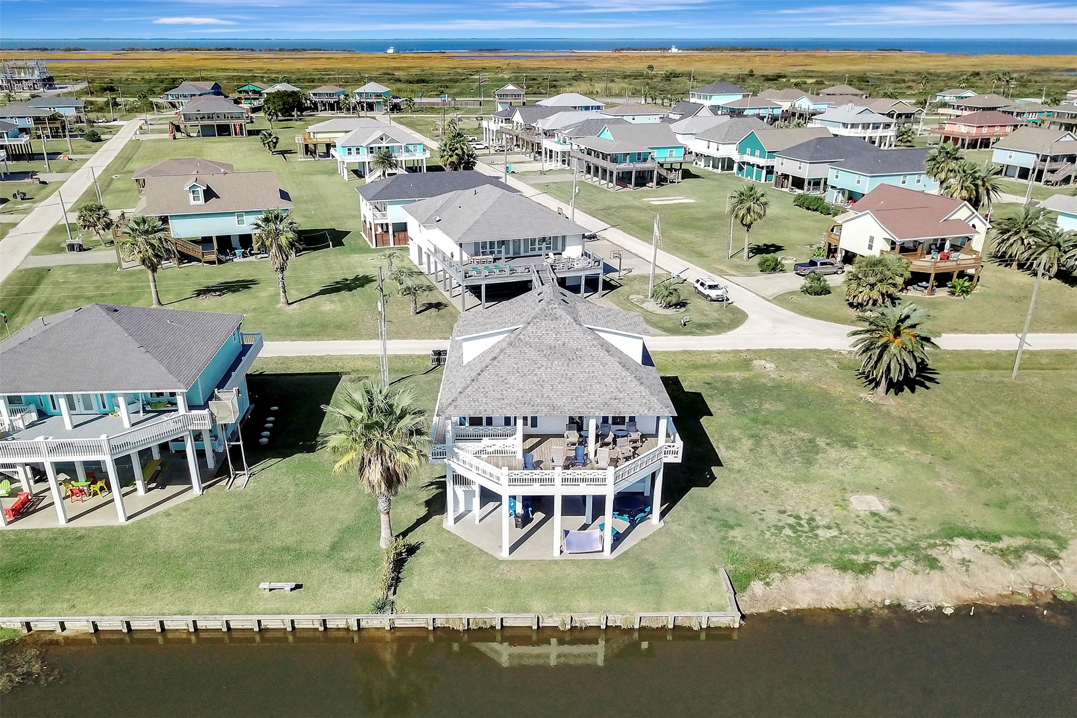 2570 Tide Drive, Port Bolivar, TX 77650 2570 Tide Drive, Port Bolivar, TX 77650