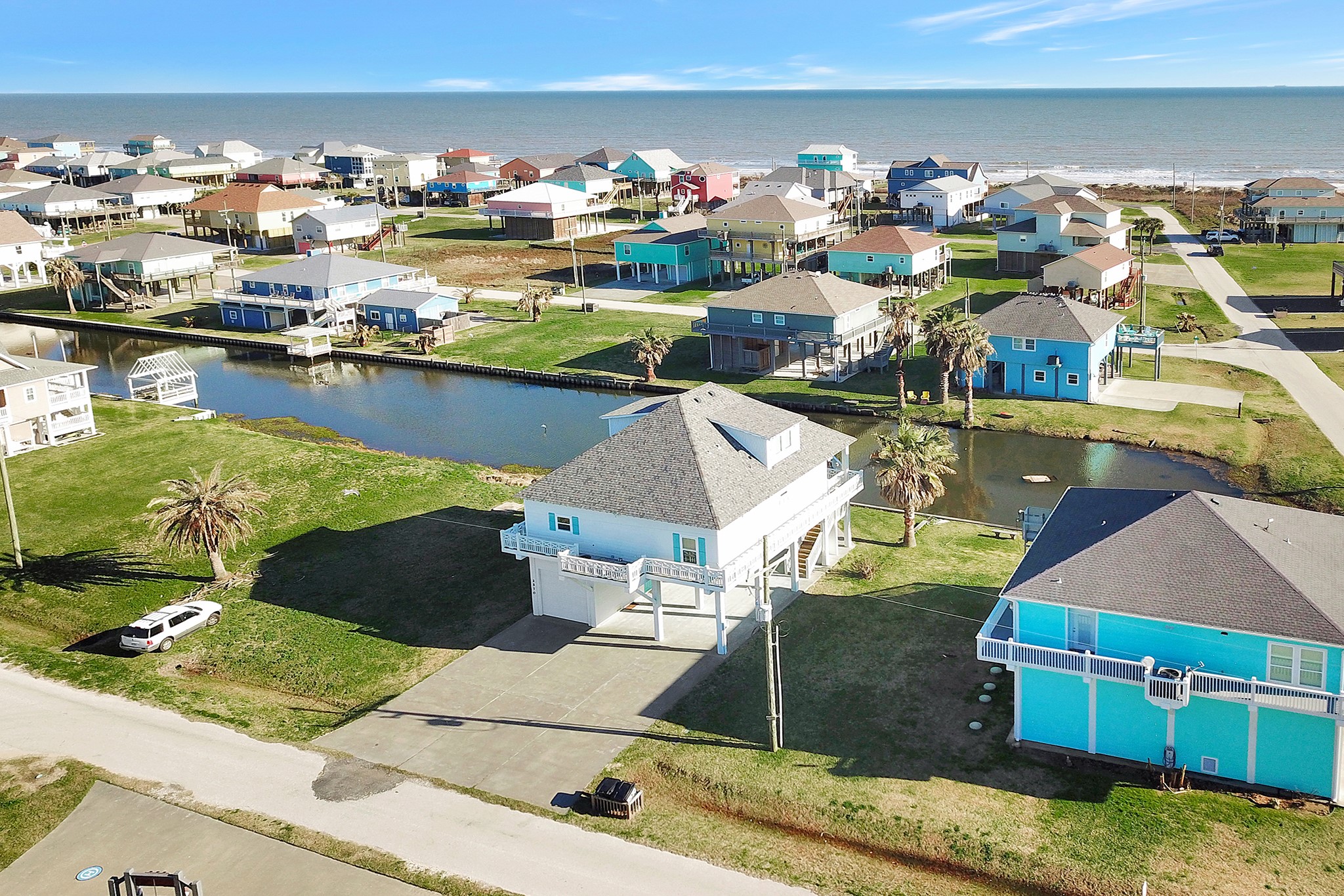 2570 Tide Drive, Port Bolivar, TX 77650